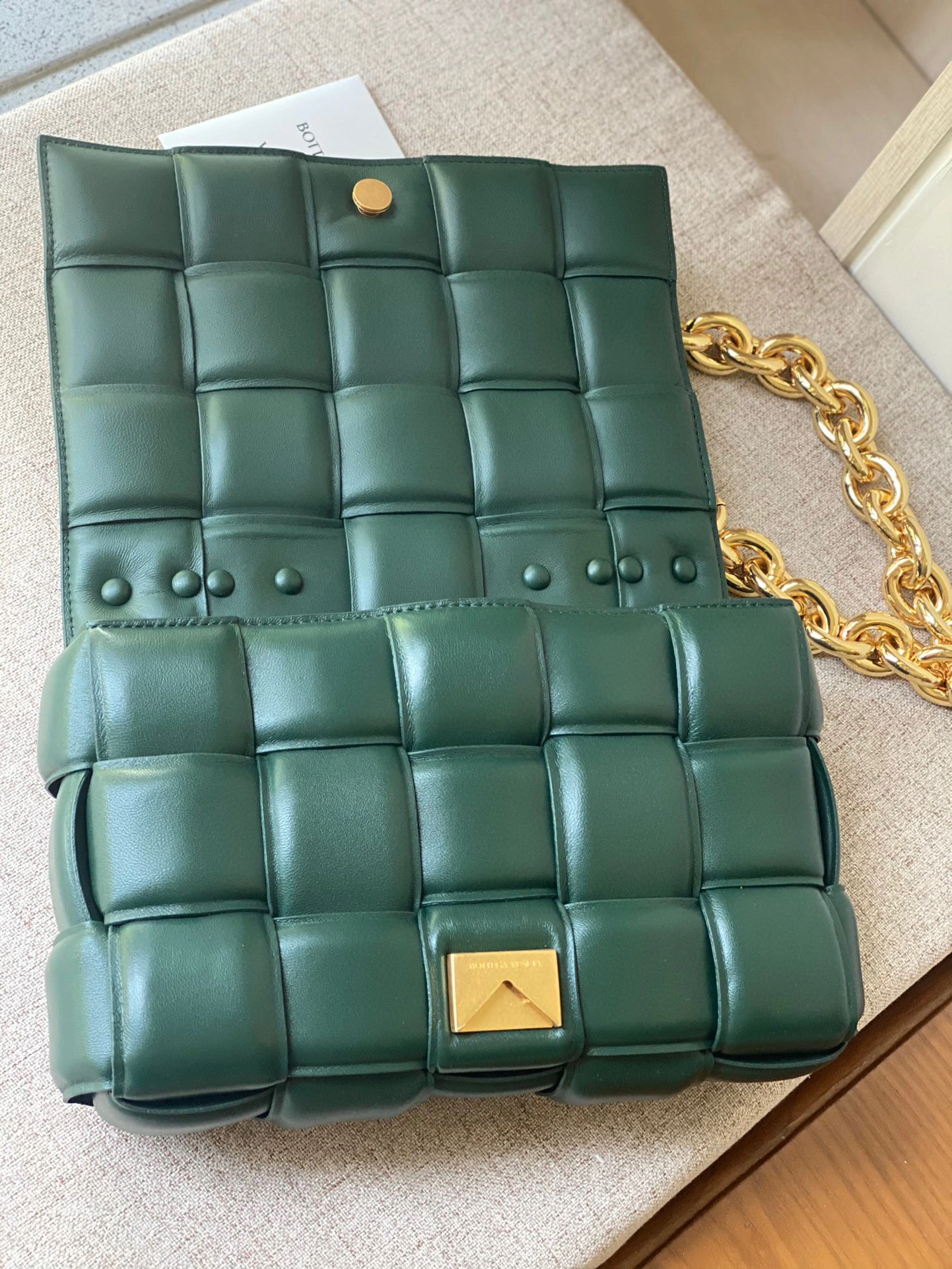 MOMO- high quality version 631421-VBWZ0-3035 THE CHAIN CASSETTE lambskin item：B-B063G2217C