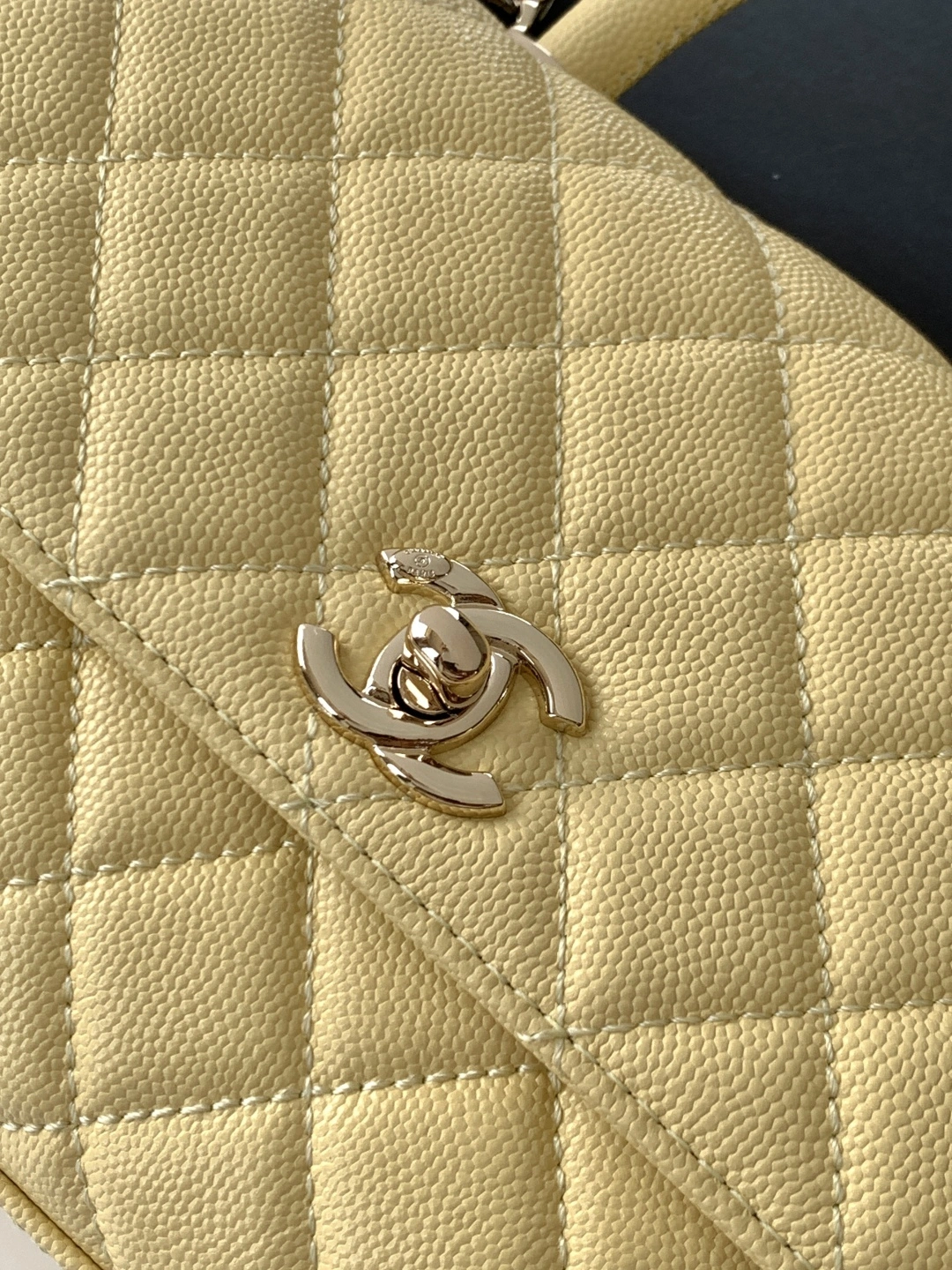 MOMO-- 3h1958 A92990-B05061-NK291 high quality version cowhide sheepskin item:E-B108J1924