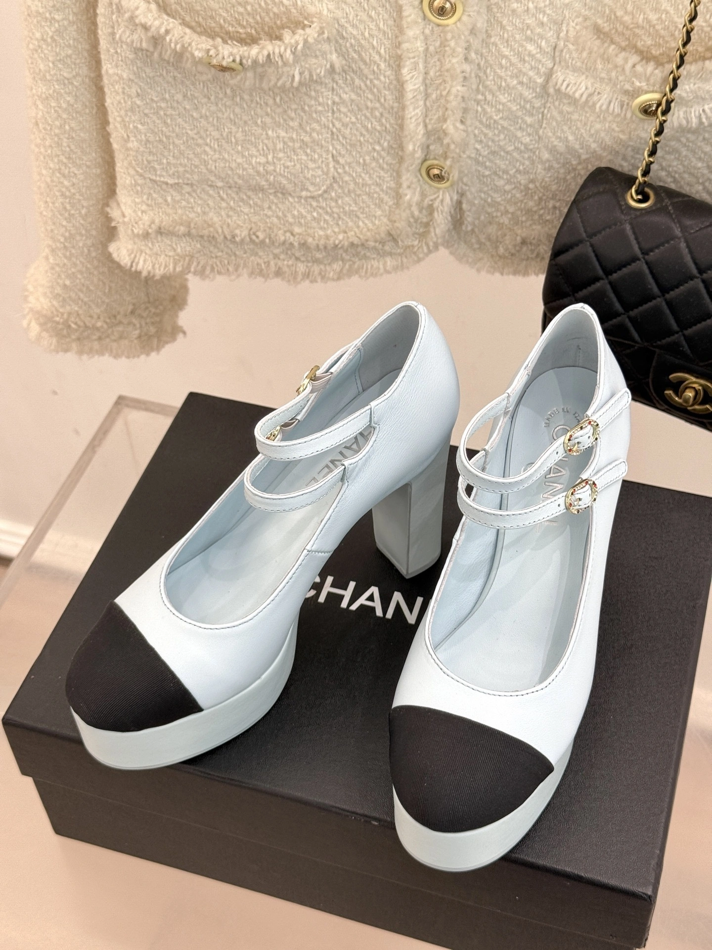 COCO-- 3h1958 G46433-B20275-U0461 Calfskin Heel height：11cm Waterproof：4cm item:E-X000I2305