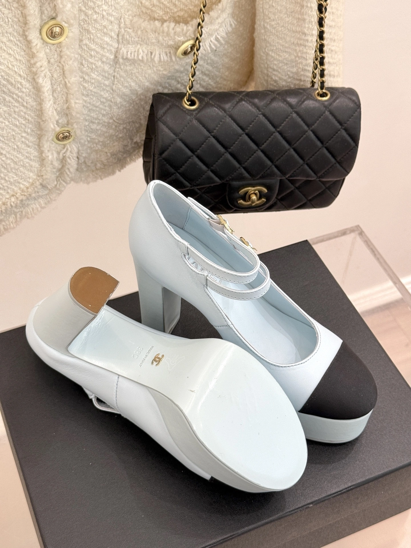 COCO-- 3h1958 G46433-B20275-U0461 Calfskin Heel height：11cm Waterproof：4cm item:E-X000I2305