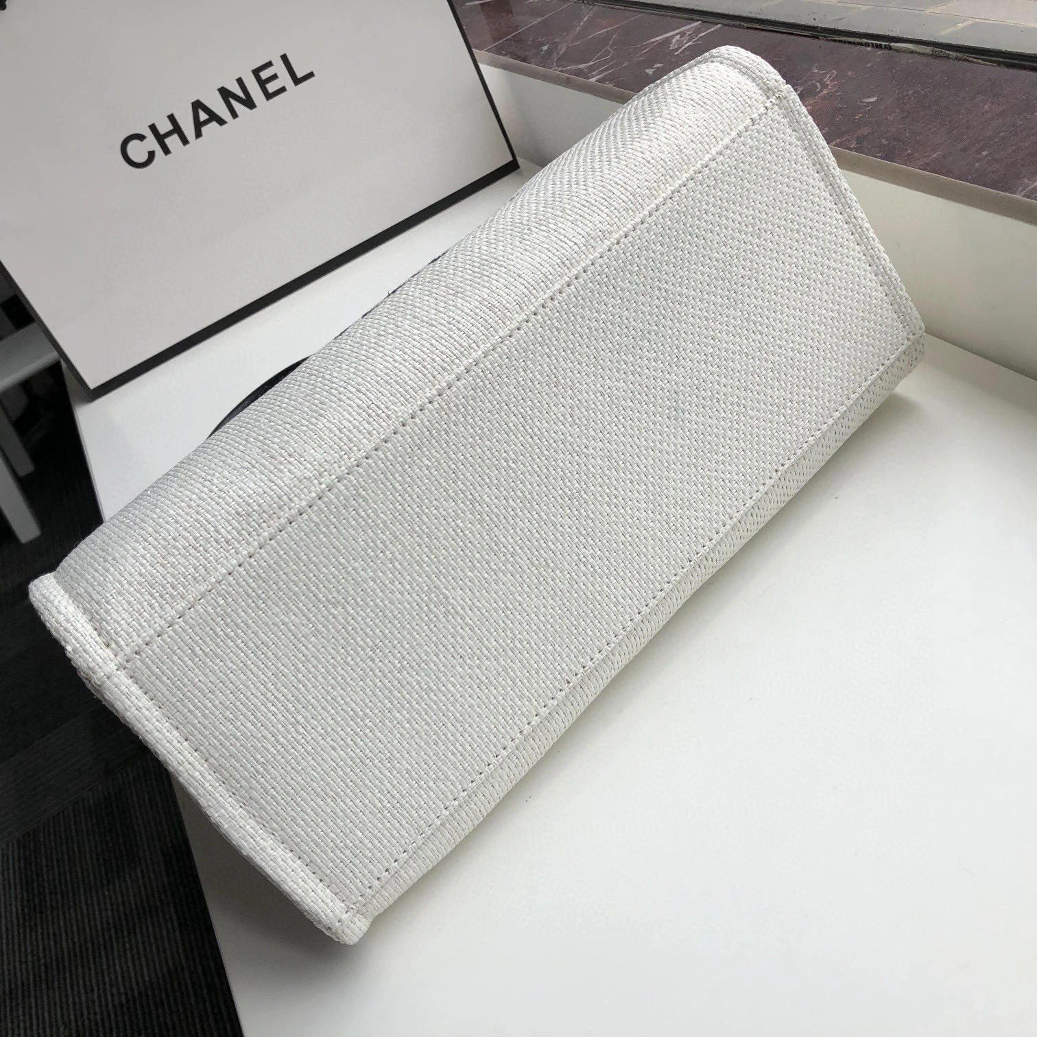 high quality version item : 00B00E0818T