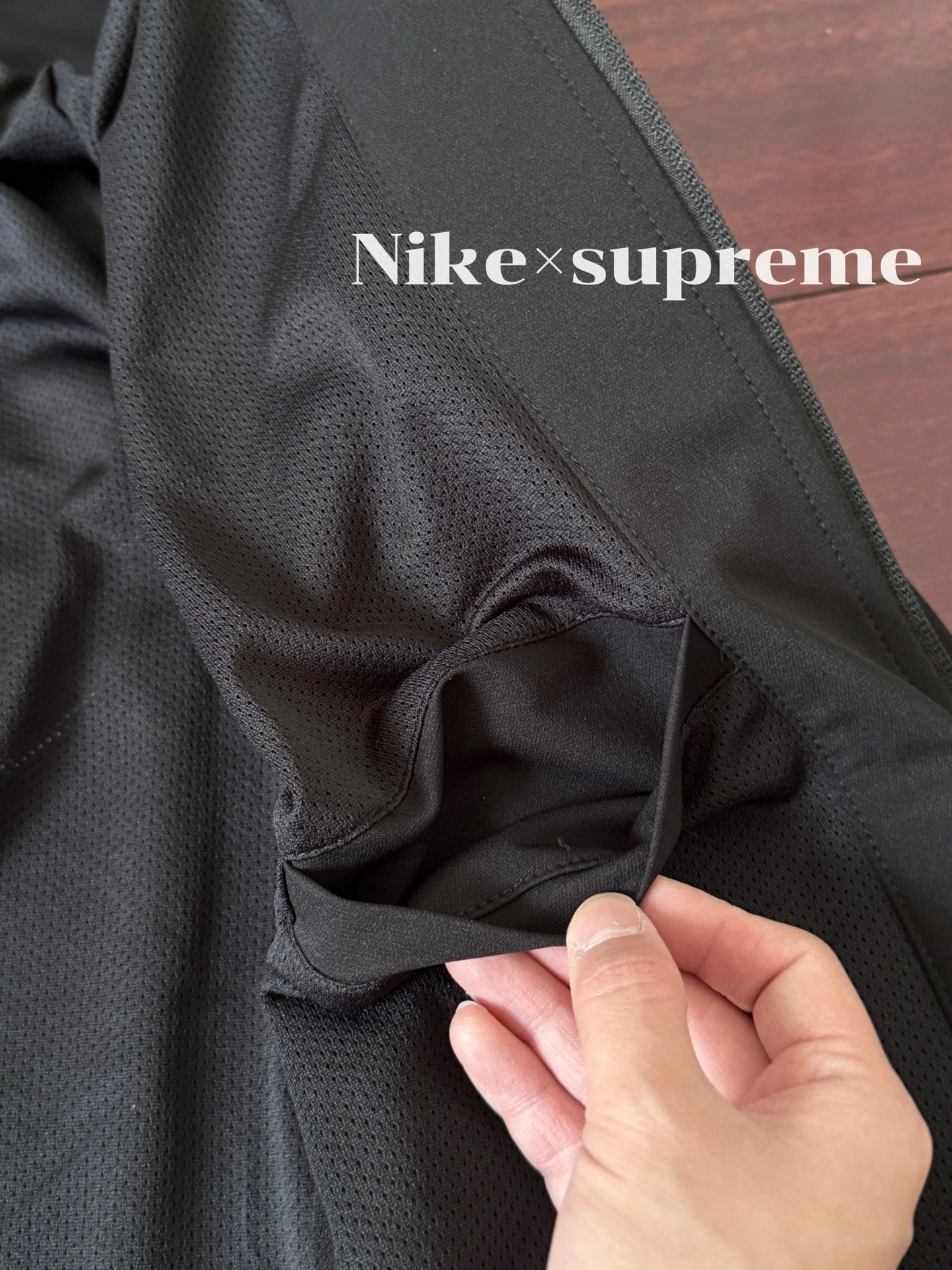 Gemini-- S575 Supreme x Nike SS25 WEEK4 Track Jacket logo embroidery item: E-F000J0217