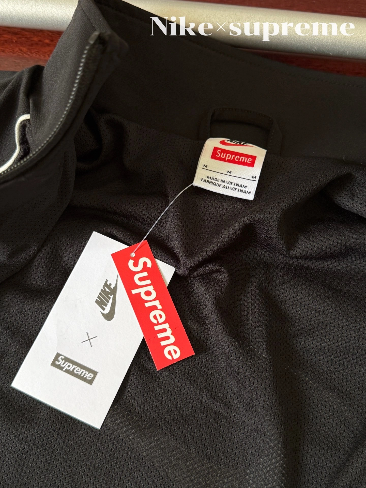 Gemini-- S575 Supreme x Nike SS25 WEEK4 Track Jacket logo embroidery item: E-F000J0217