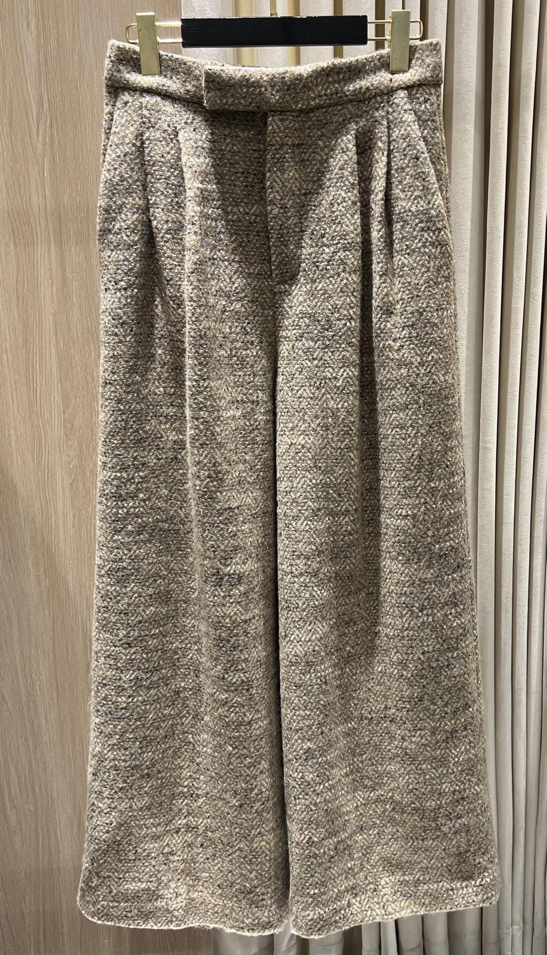 Victoria-- 8oro Pi191 Wool Blend Tweed Blazer Tweed Stand-Collar Vest item:F-F140A1403H