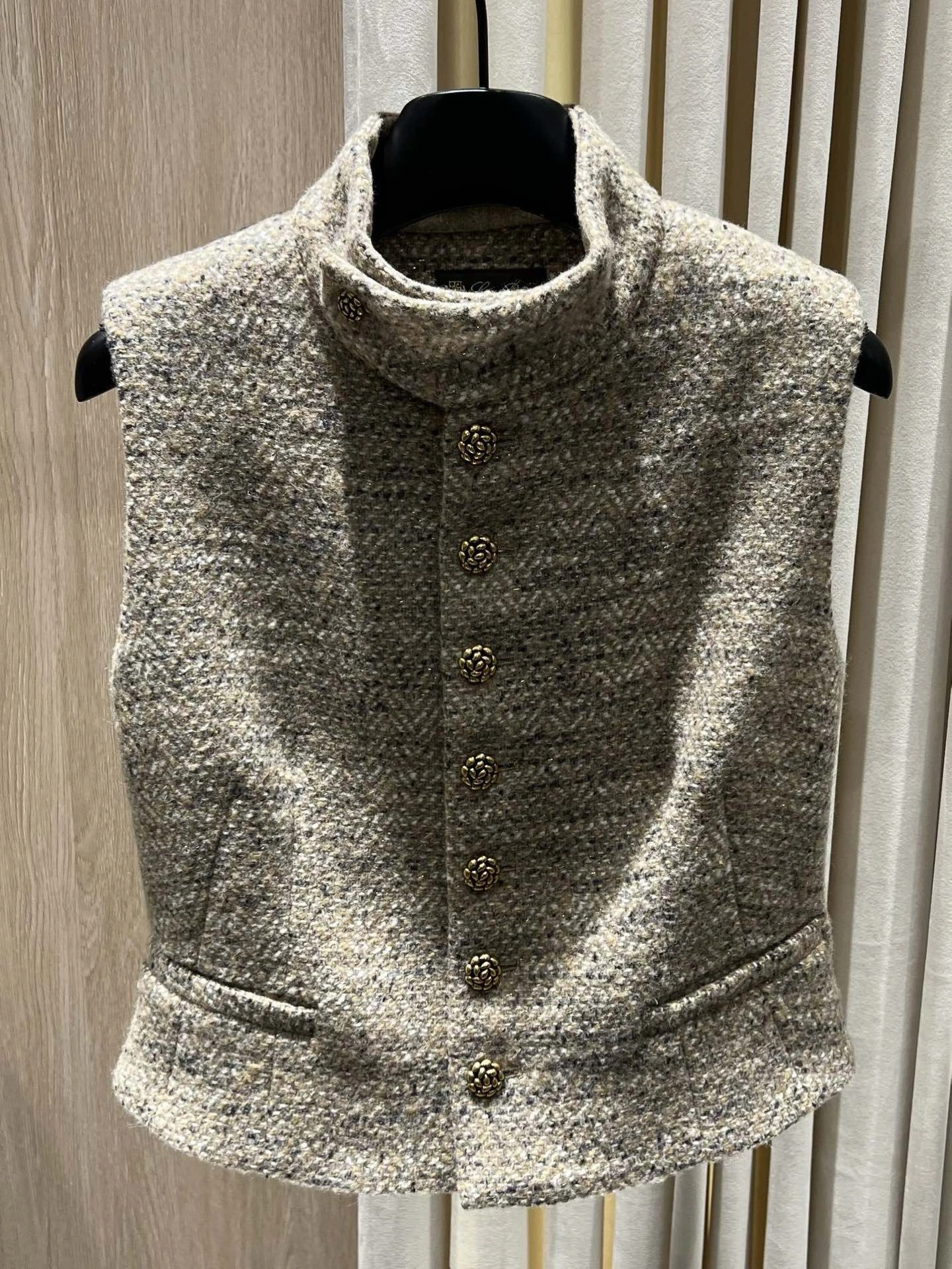Victoria-- 8oro Pi191 Wool Blend Tweed Blazer Tweed Stand-Collar Vest item:F-F140A1403H
