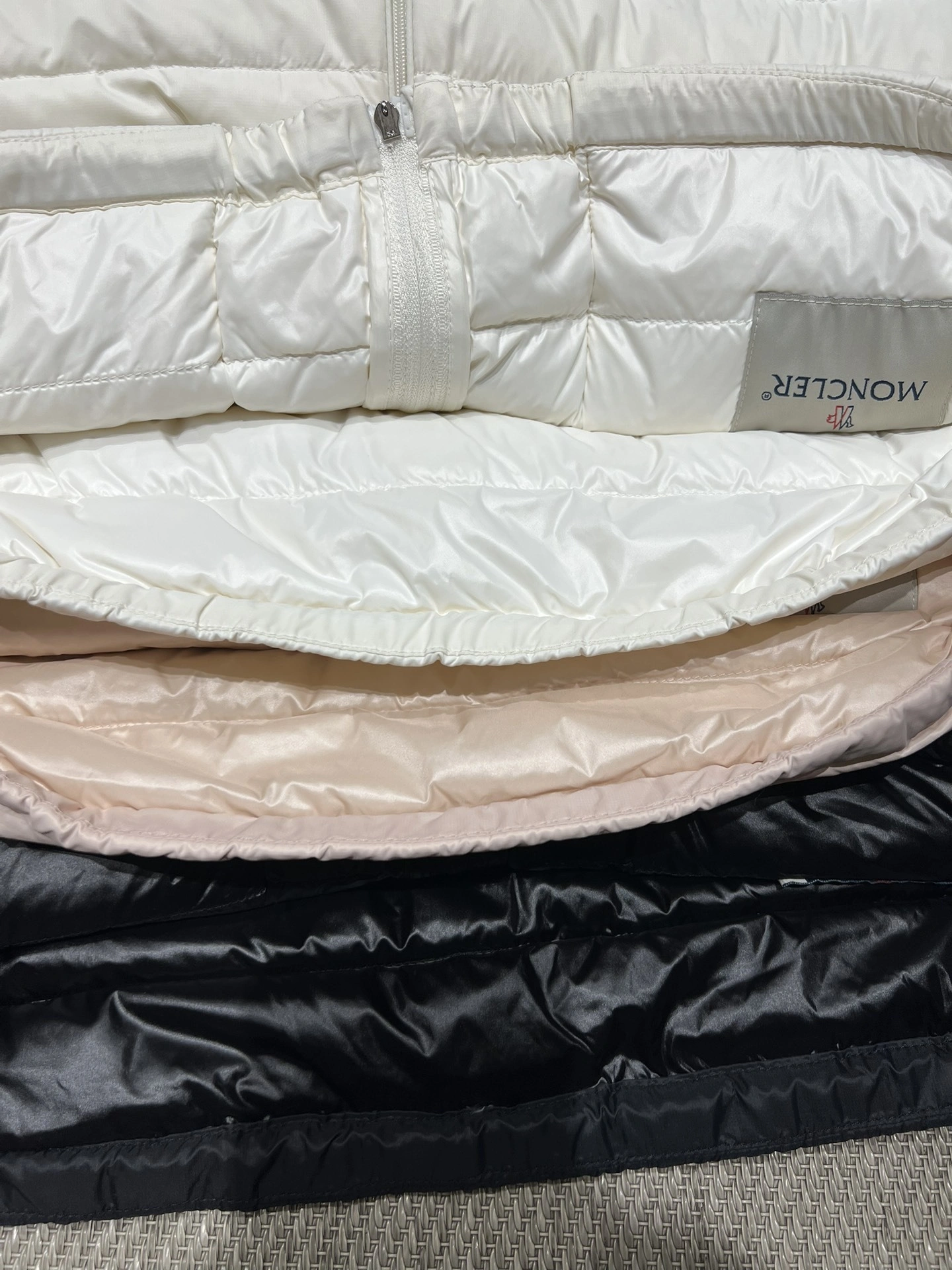 Victoria- 7o9385r Moncler Hede Down jacket white goose down 3colour item:E-F140I2753-3H