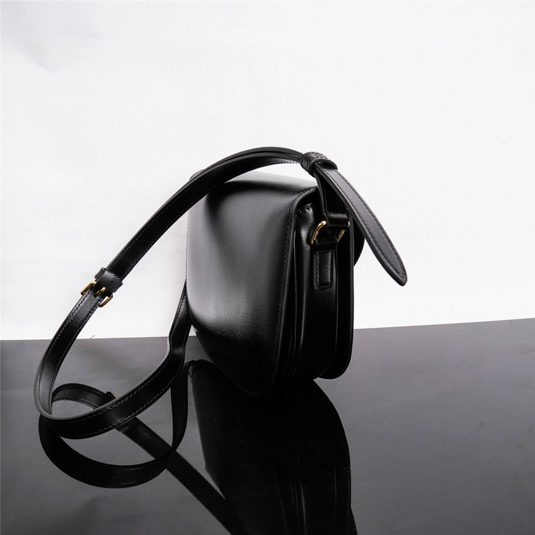 MOMO- high quality version 110413BF4-38NO TEEN BESACE TRIOMPHE cowhide item：B-B000J1905C