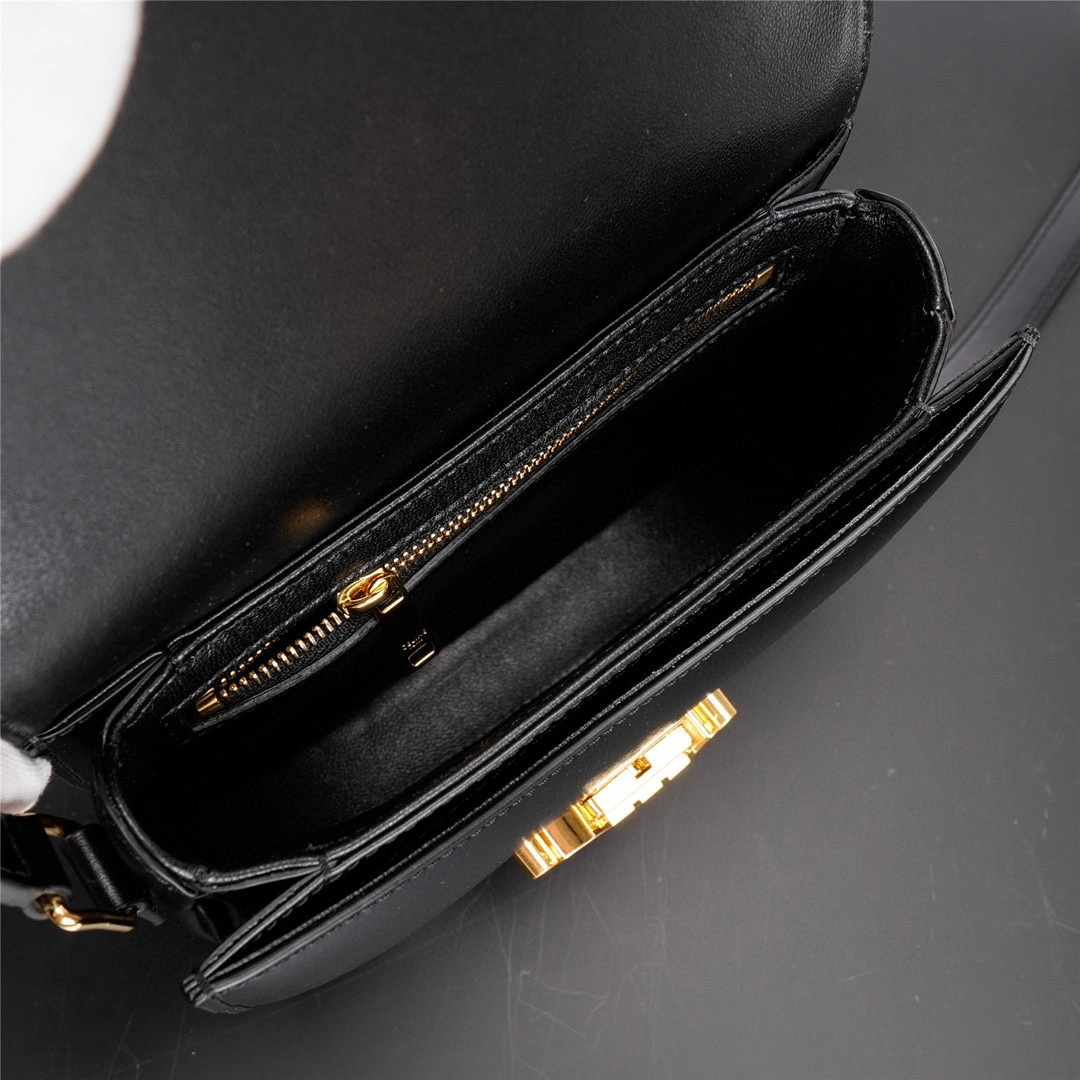 MOMO- high quality version 110413BF4-38NO TEEN BESACE TRIOMPHE cowhide item：B-B000J1905C