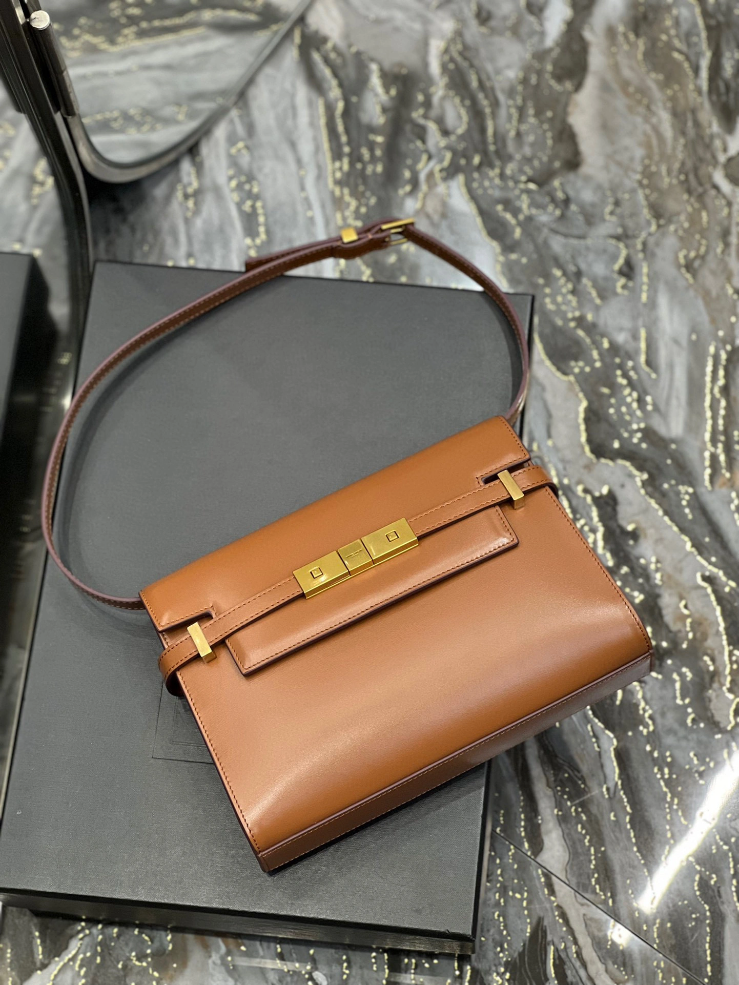 MOMO- high quality version 675626-0SXPW-6362 6756260SXPW6362 Manhattan item：B-B000I0411C