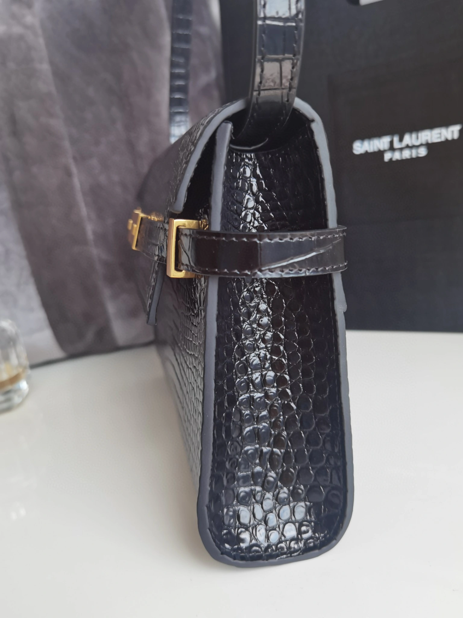 MOMO- high quality version 675626-DND0W-1000 675626DND0W1000 Manhattan item：B-B063I0406C