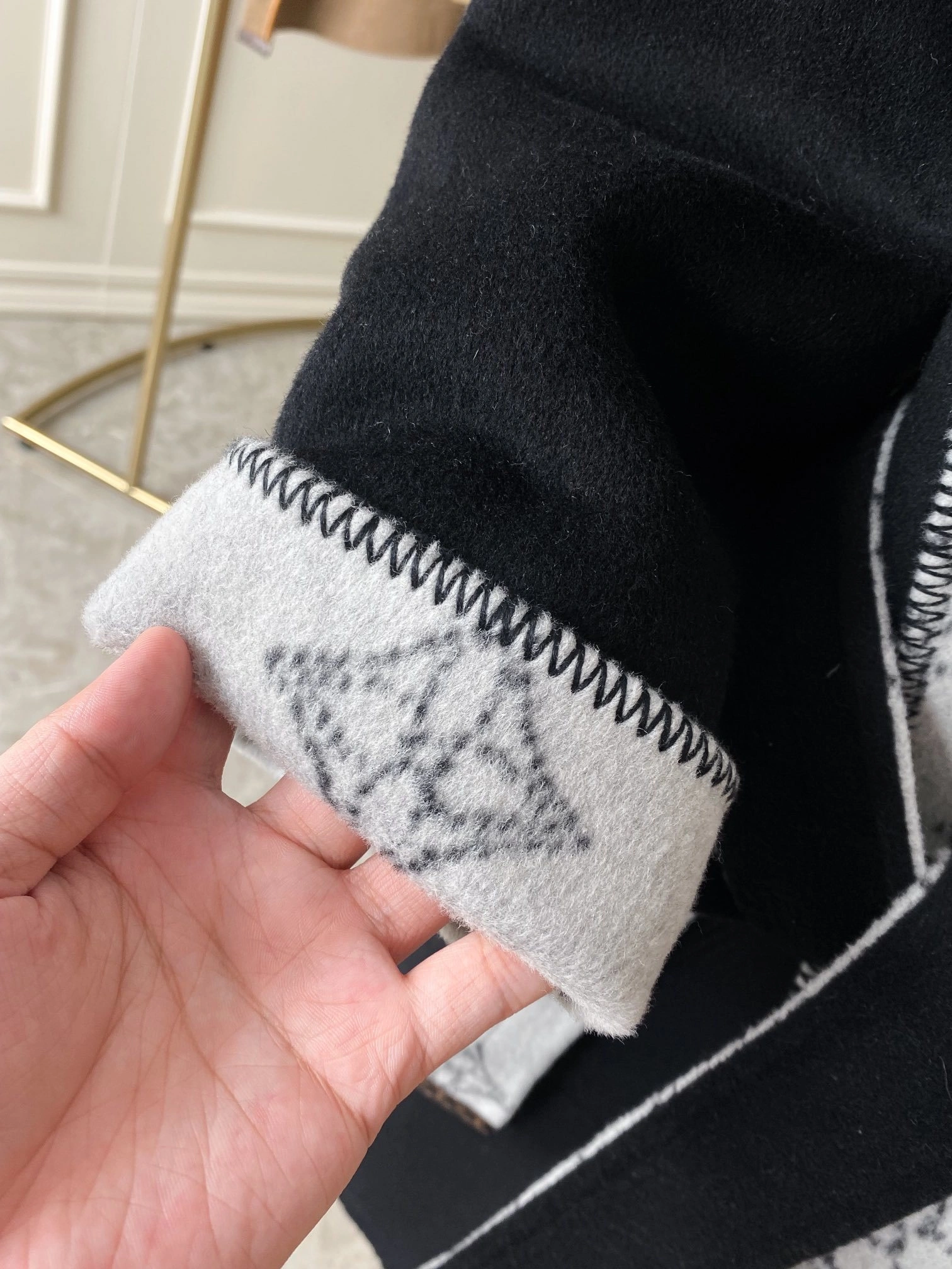 Bald Eagle-- 8V high quality version reversible cashmere Wool reversible lambskin item:D-F020K0124