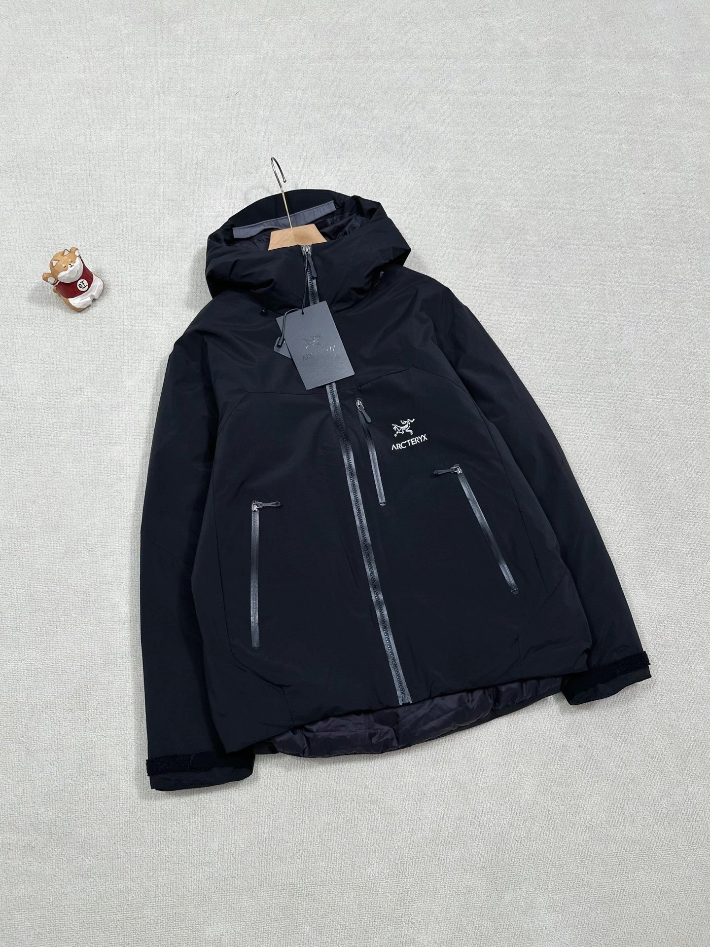 Gemini -- 1r3t5ryx BETA INSULATED JACKET white duck down 2colour item:E-F524L1131-2F