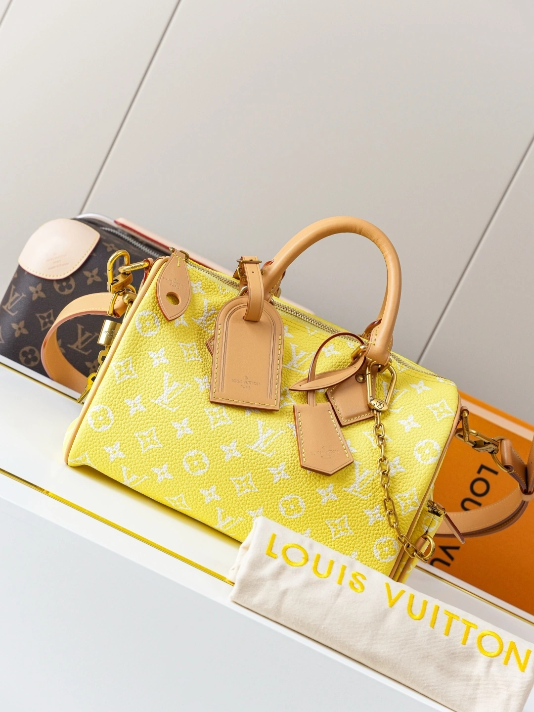 MOMO-- 8V M13902 high quality version Speedy P129 Bandoulière 25 Monogram Leather cowhide sheepskin item:E-B177I1745