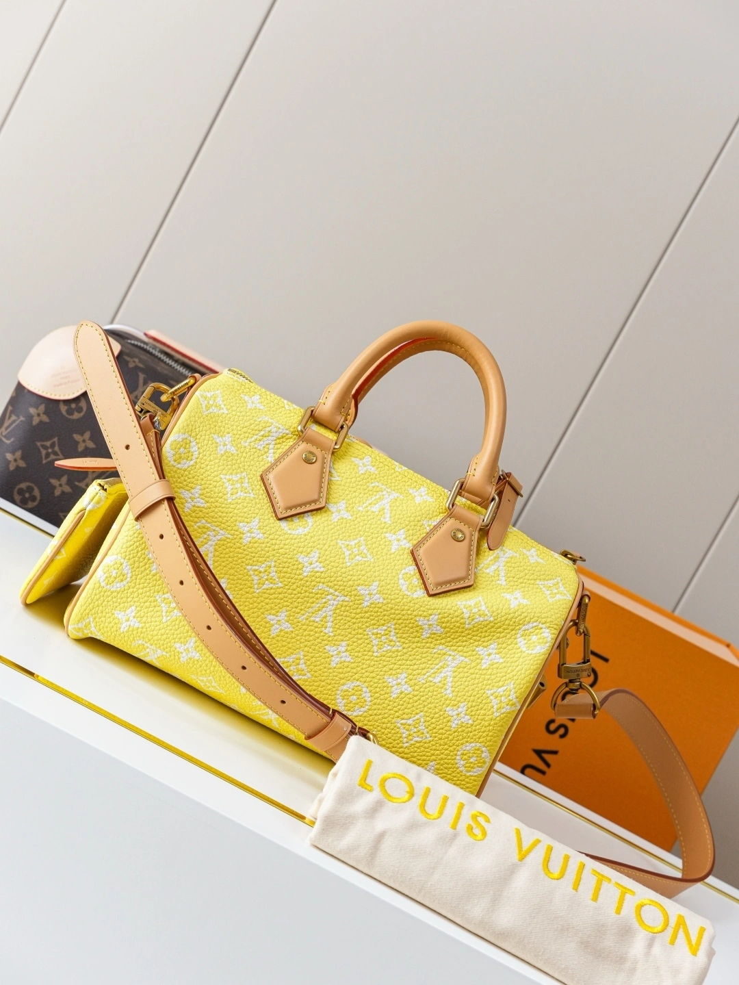 MOMO-- 8V M13902 high quality version Speedy P129 Bandoulière 25 Monogram Leather cowhide sheepskin item:E-B177I1745