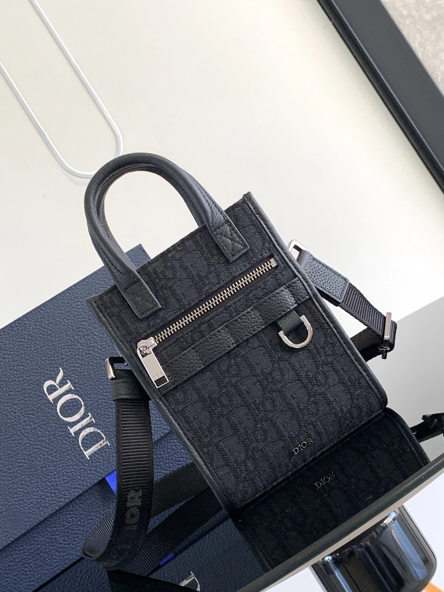 MOMO-- 4ior 2ESWS017YKY-H03E 2ESWS017YKY_H03E Safari North-South cowhide item:D-B109F2016