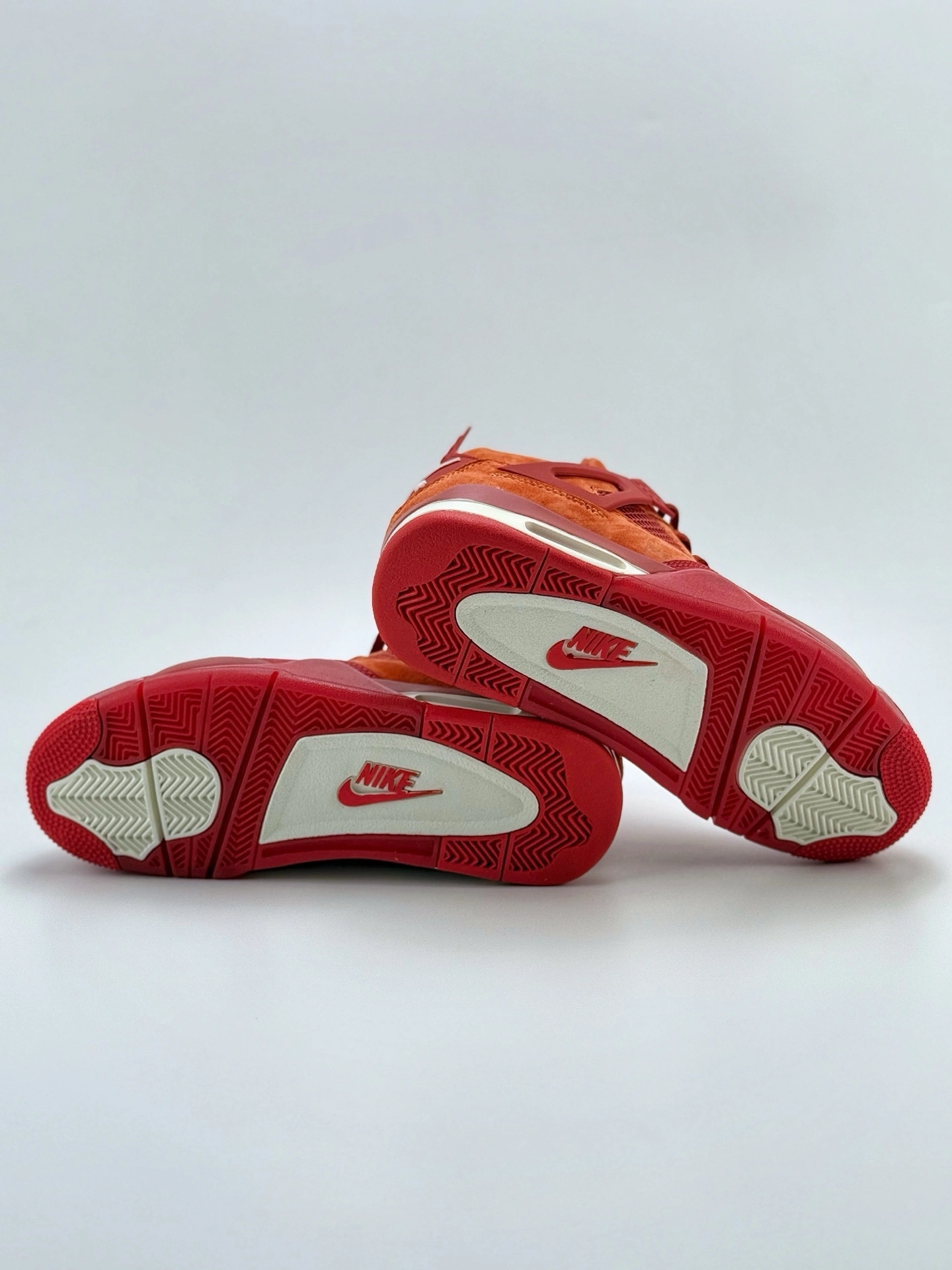 Flying pig--1ir Jor419 HF4340-800 1ir Jor419 4 Retro Low x Nigel Sylvester OG "Brick by Brick" BIKE item: E-X067L2055B