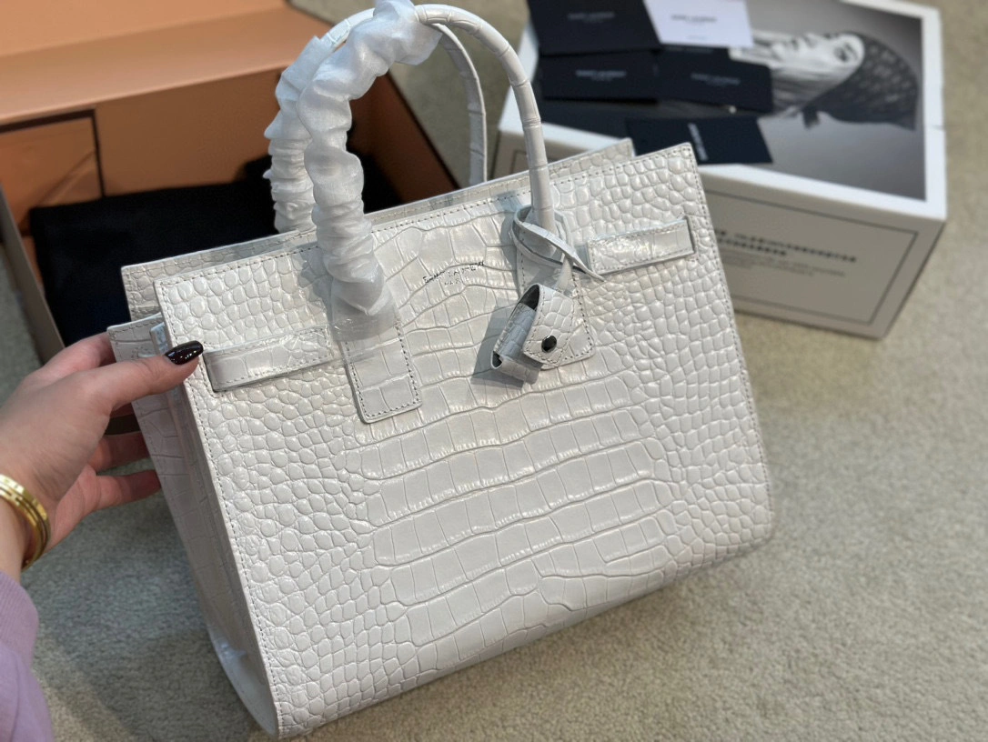 item: C-B299B6348-2T