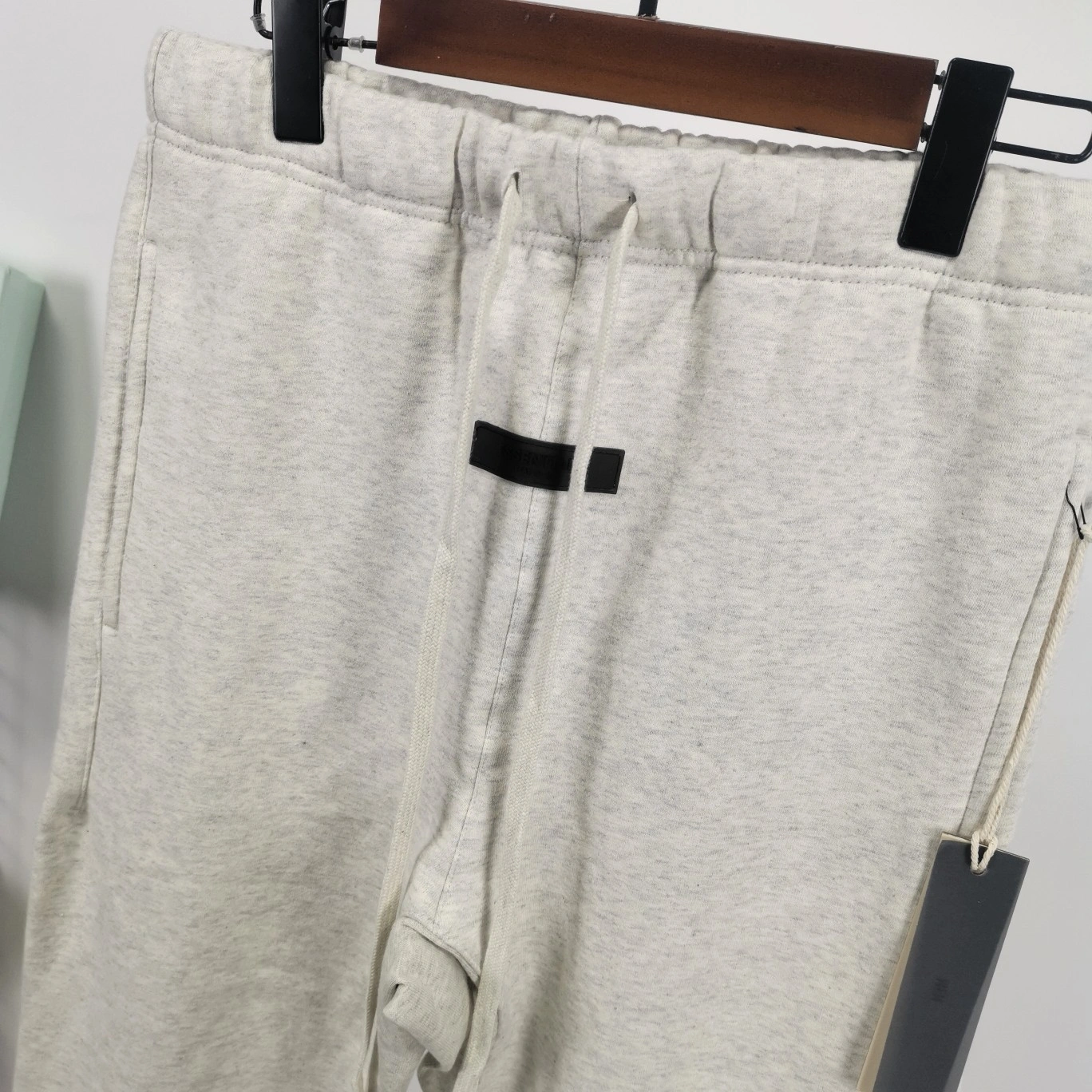 item:C-F477D0843