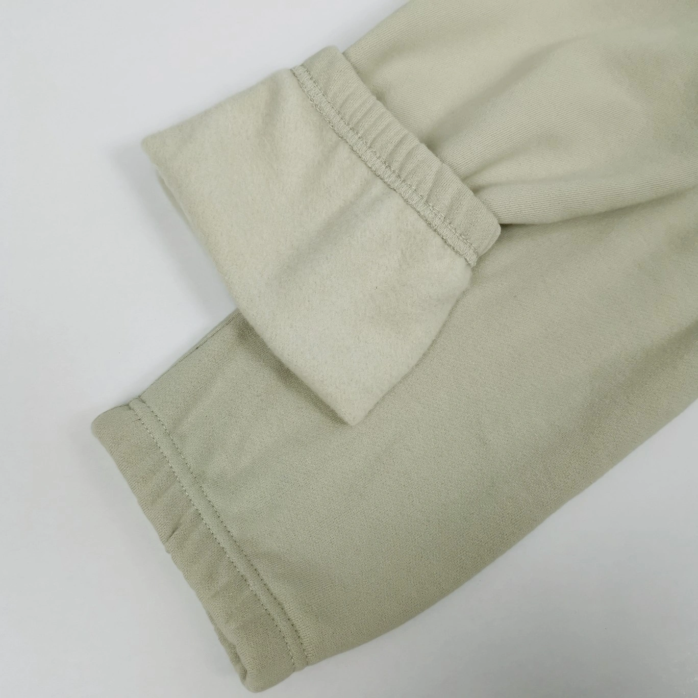 item:C-F477D0850