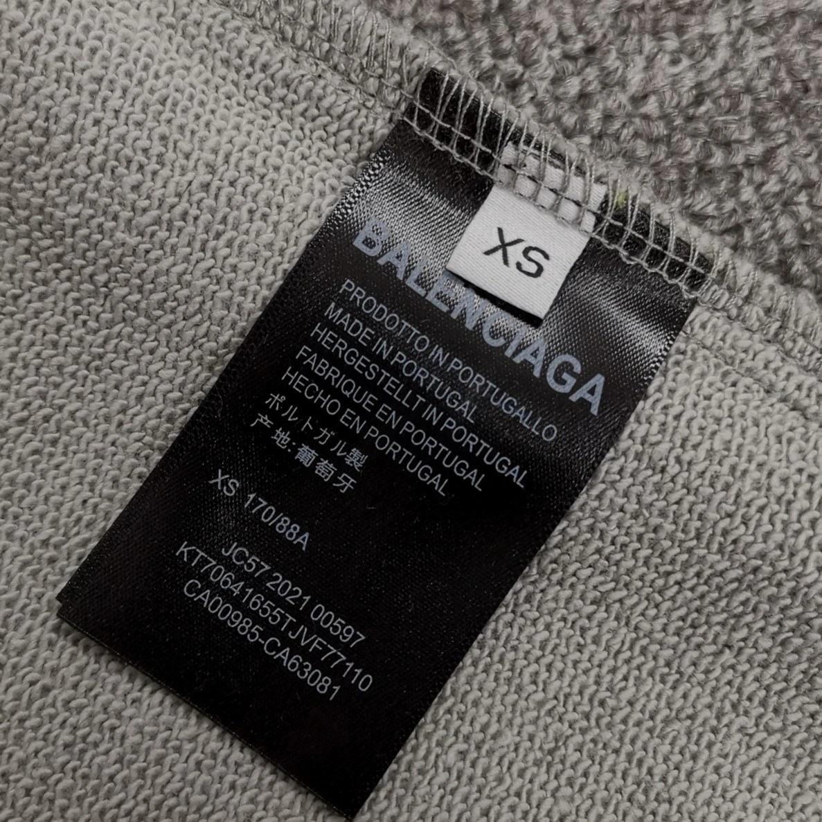 item:C-F477D1830