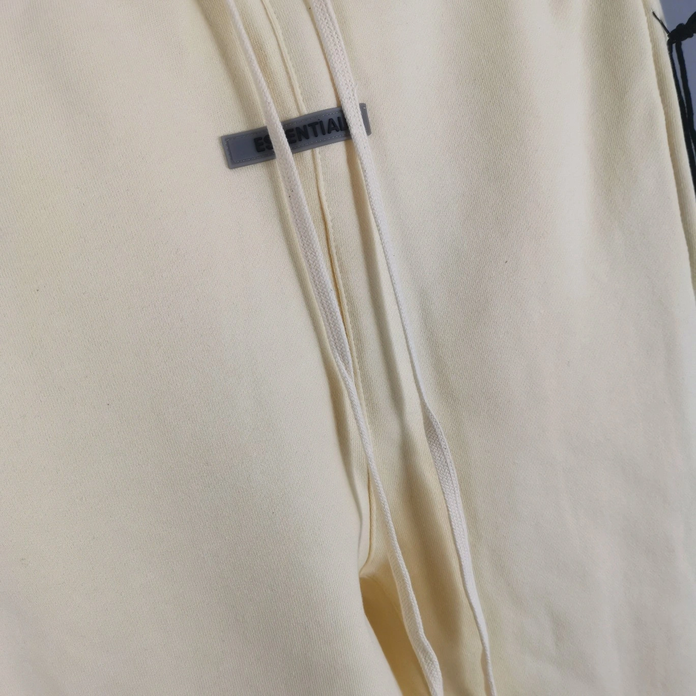 &item:C-F477D2056