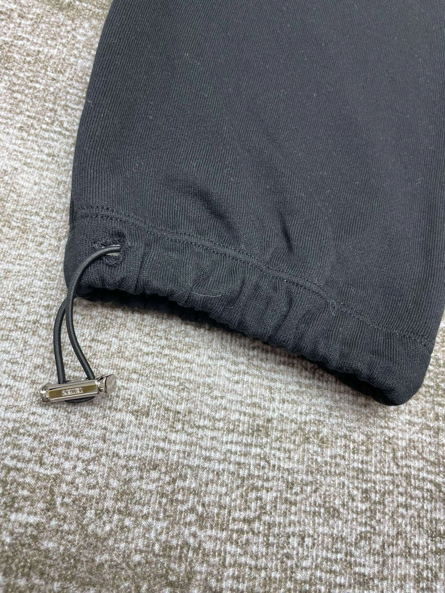 item:C-F567D2110