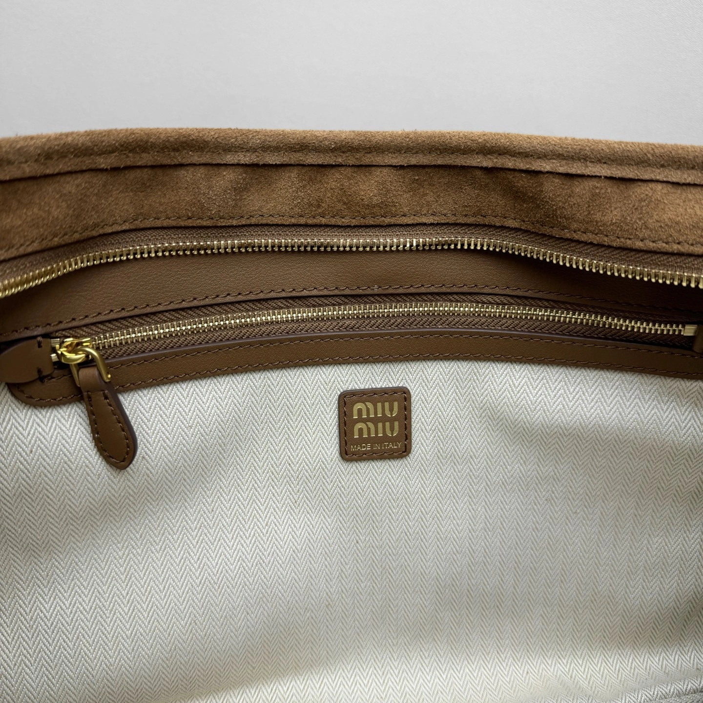 MOMO- 7iu7iu 5BC181_2CSS_F0316_V_000 high quality version Aventure 25ss item:E-B664G2026