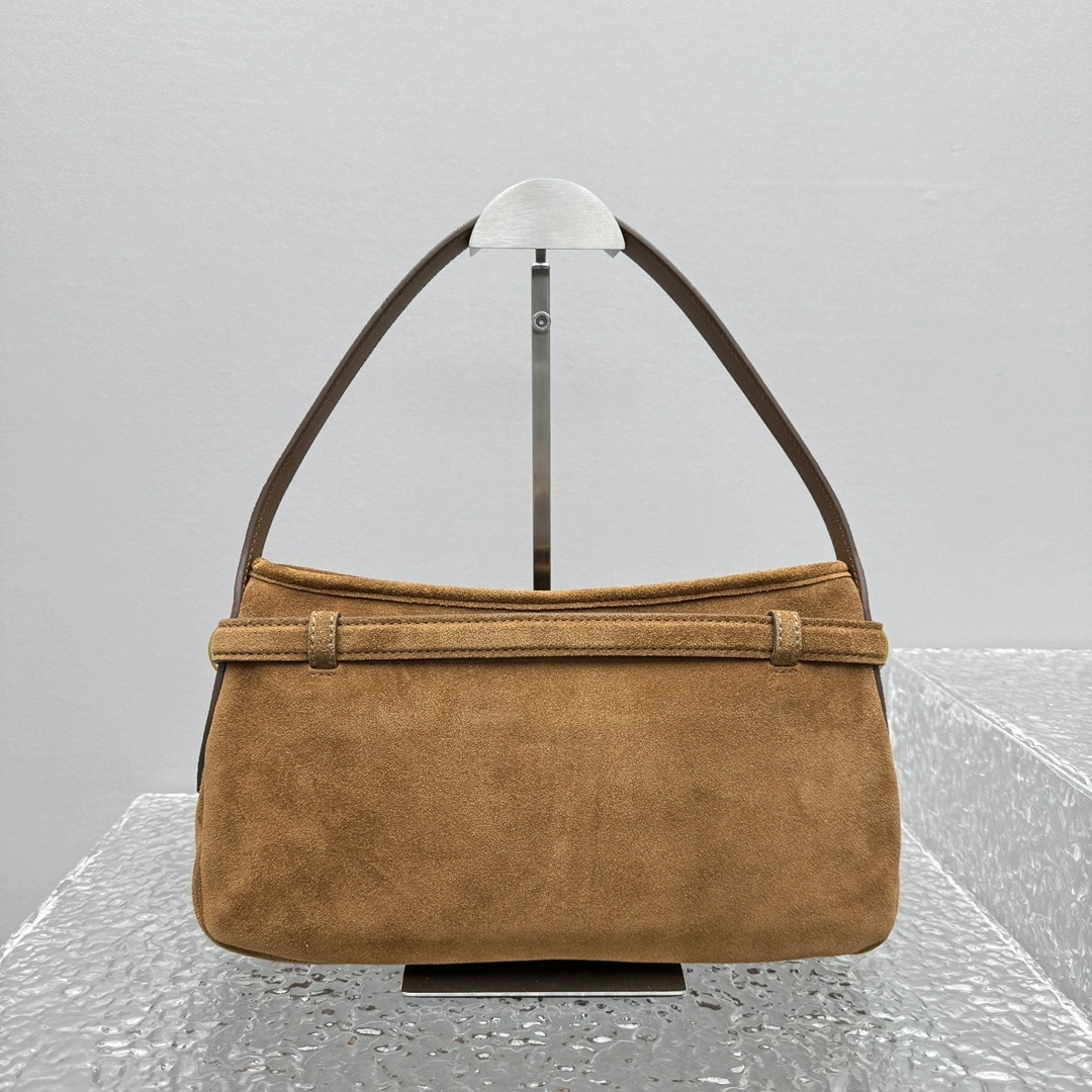 MOMO- 7iu7iu 5BC182_2CSS_F0316_V_OOO high quality version Aventure 25ss item:E-B664G2019
