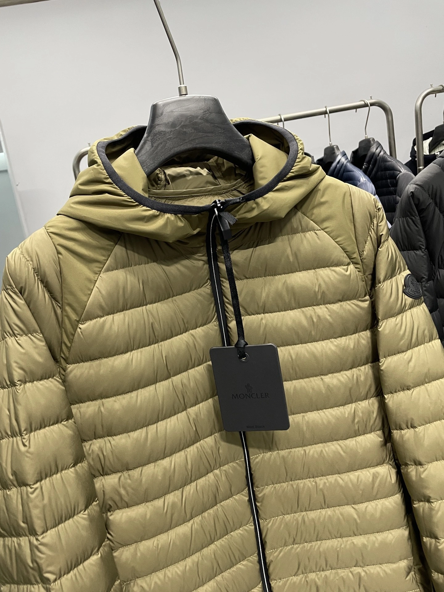 Bald Eagle- 7o9385r Down jacket 90 white duck down nylon 2colour item:E-F360K0305-2