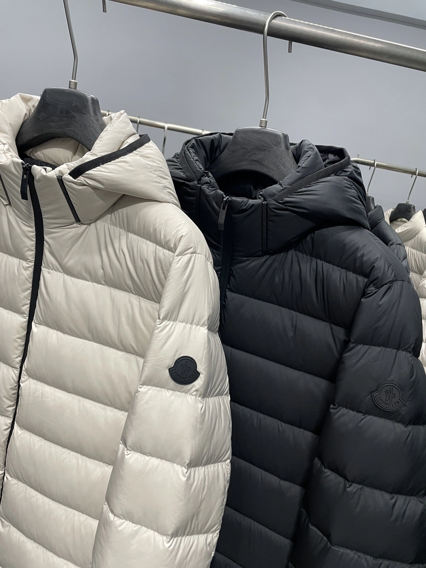 Bald Eagle- 7o9385r Down jacket 90 white duck down nylon 2colour item:E-F360K0306-2