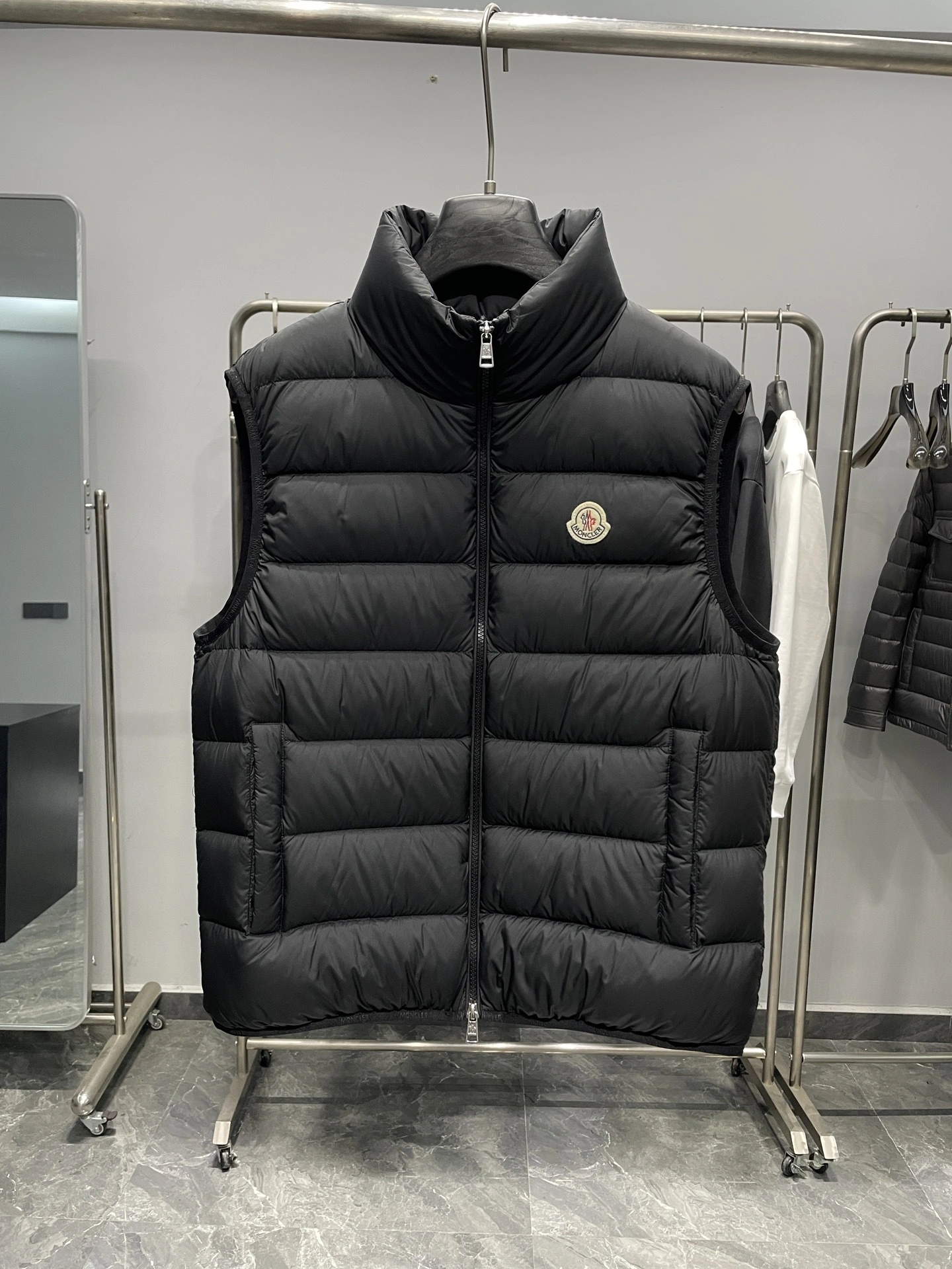 Bald Eagle- 7o9385r Down jacket 90% white duck down nylon 2colour item:E-F360K0318-2