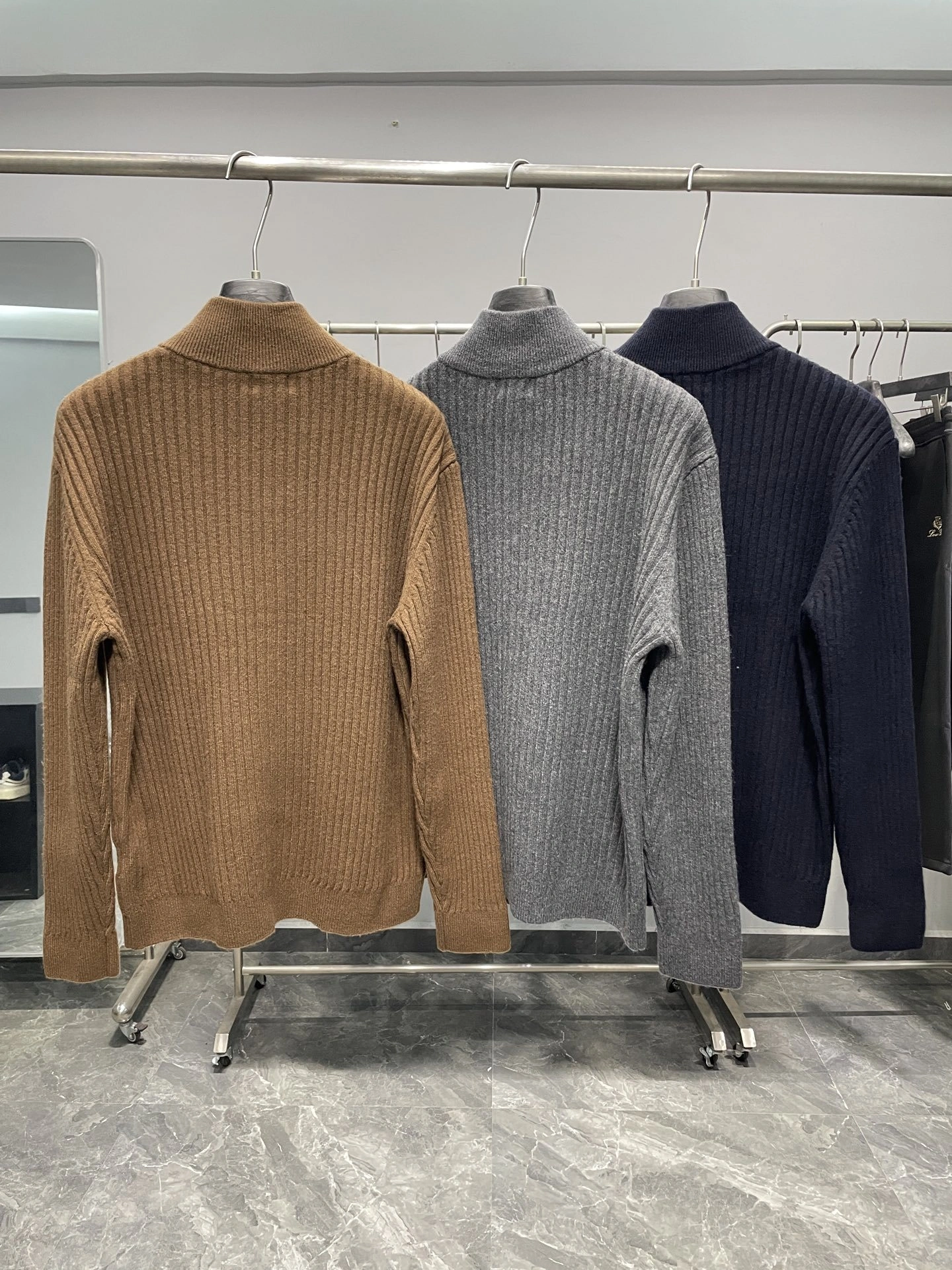 Bald Eagle--Other brands high quality version wool nylon 3Colour item:E-F360K1804-3