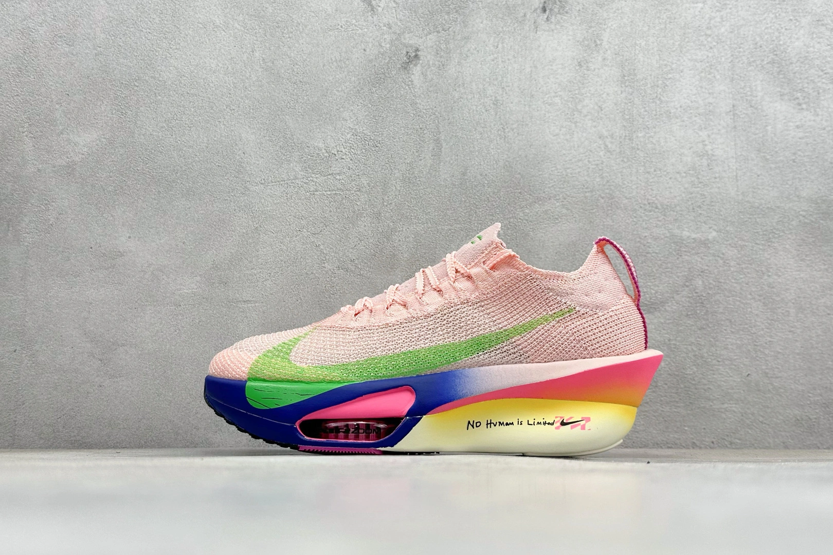 Flying pig--9ik5 IB4453-001 Nike Zoom VaporFly Next 3% "Prototype" item: E-X000L2033B