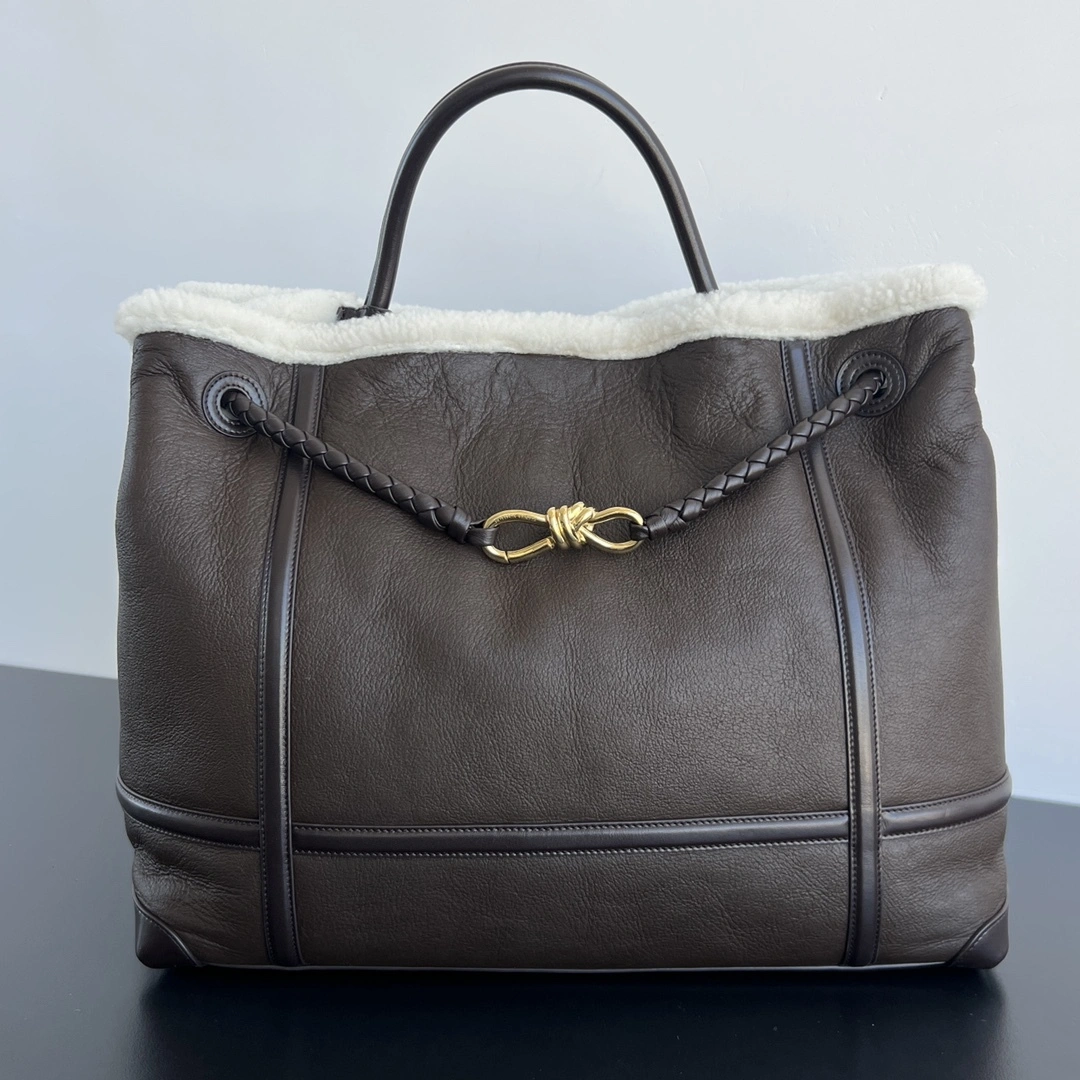 Custombag-- V595t1 806085V2GR32055 counters quality Andiamo sheepskin item:E-B000B2552