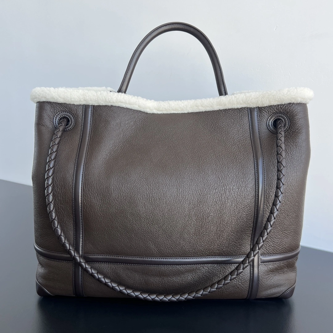 Custombag-- V595t1 806085V2GR32055 counters quality Andiamo sheepskin item:E-B000B2552