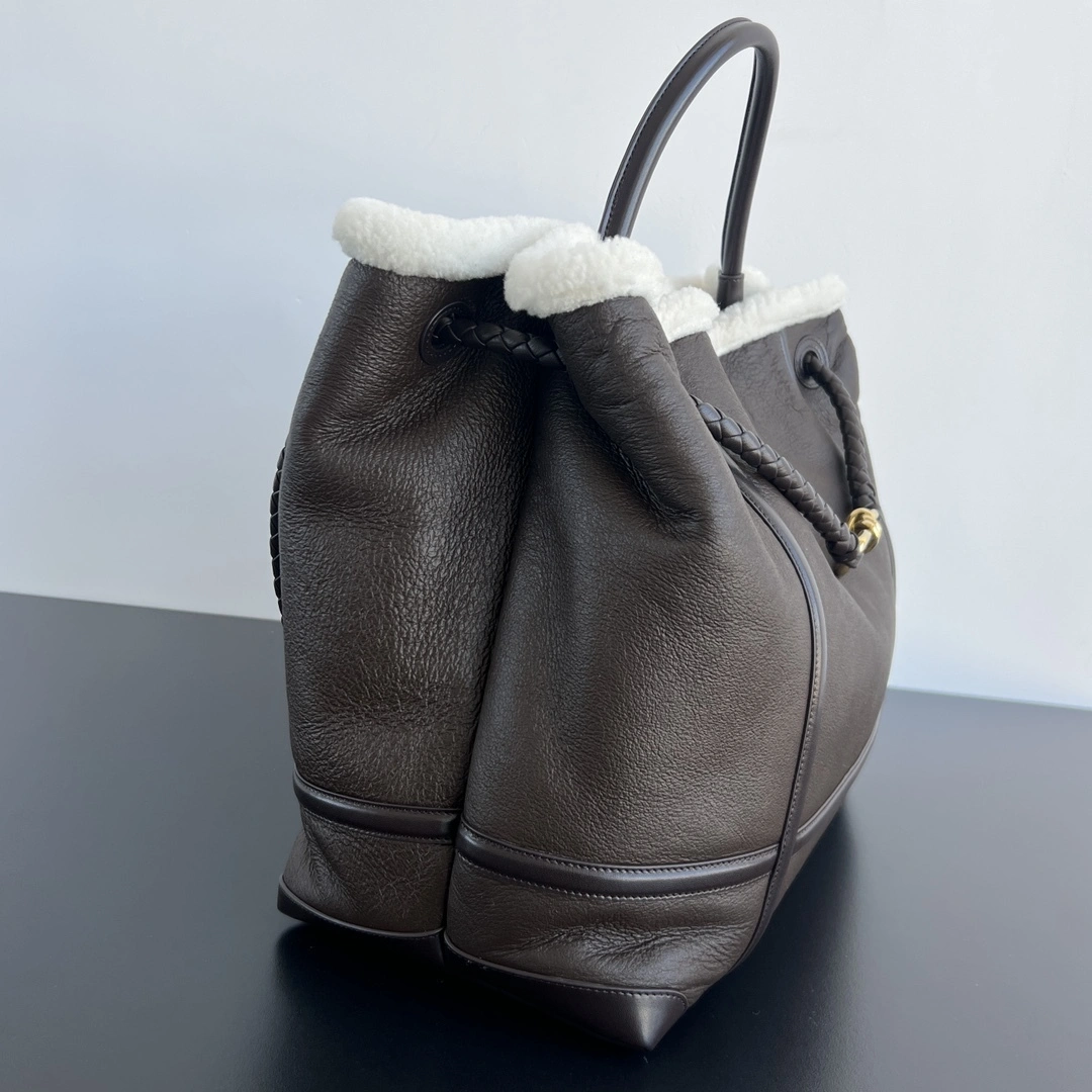 Custombag-- V595t1 806085V2GR32055 counters quality Andiamo sheepskin item:E-B000B2552