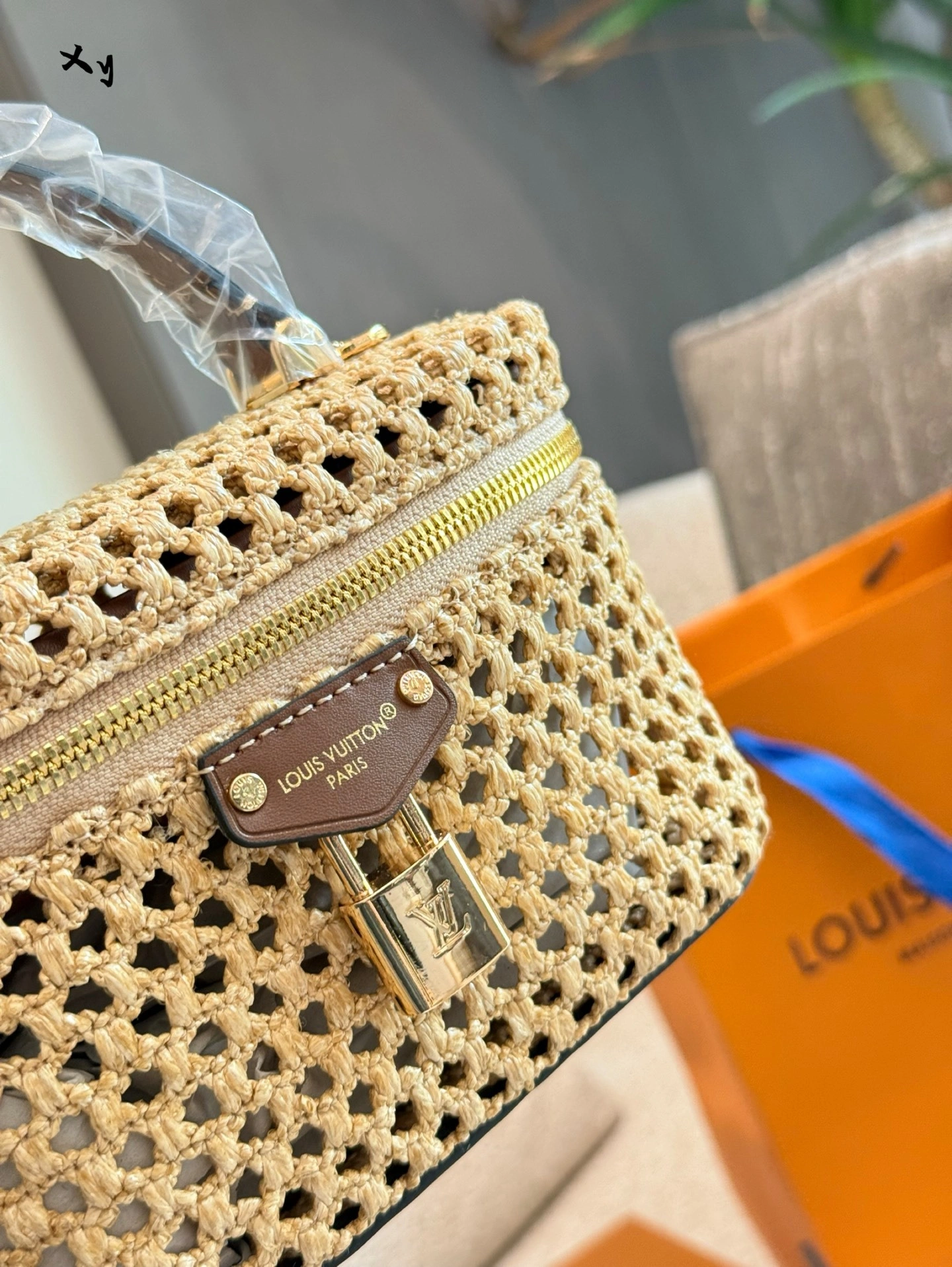 momo-- 8V M14303 handwork high quality version item:E-B101F1799H