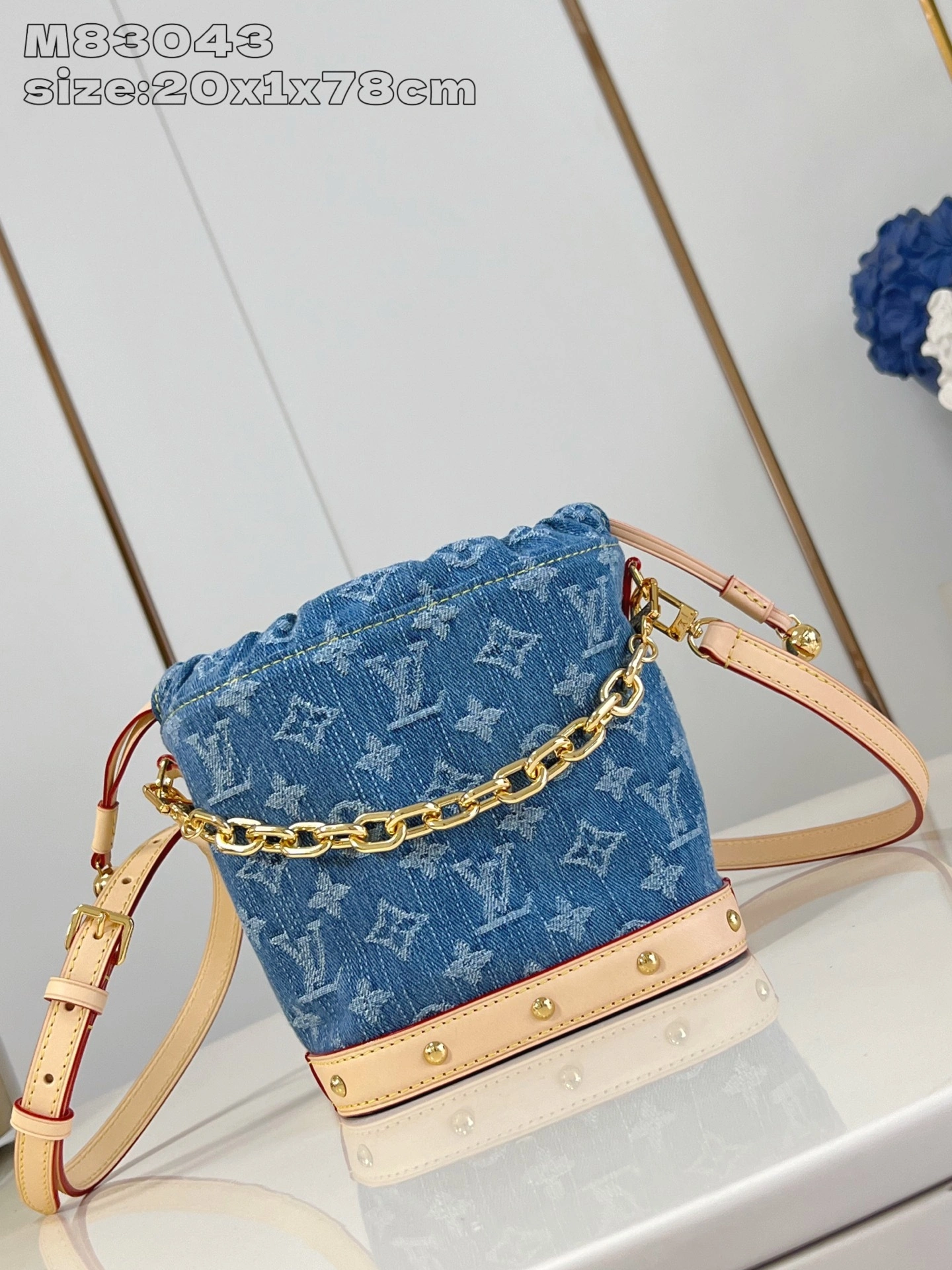 momo-- 8V M83043 high quality version item:E-B000F1797H