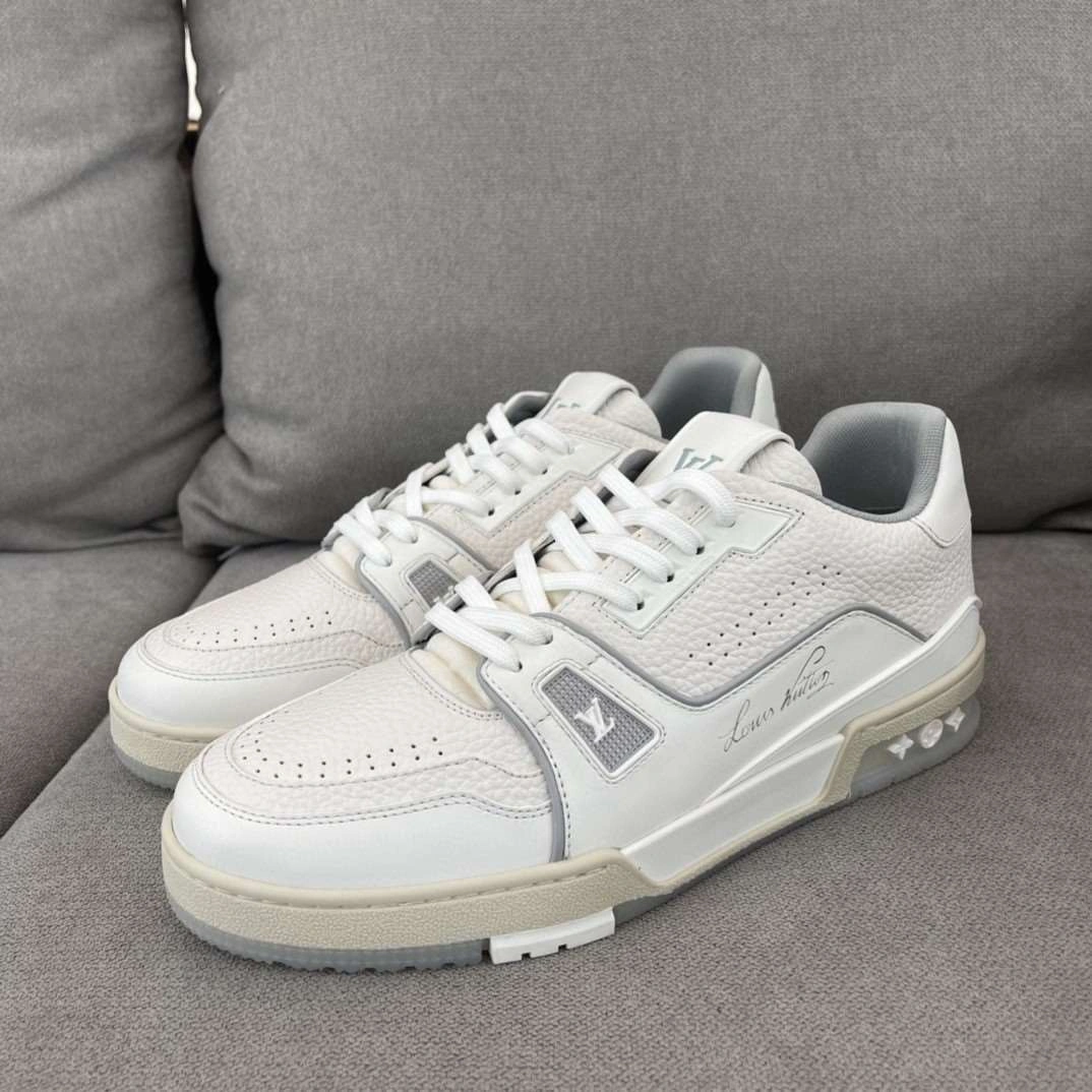 &*oobb-- Trainer Monogram cowhide item : A-X230G2410