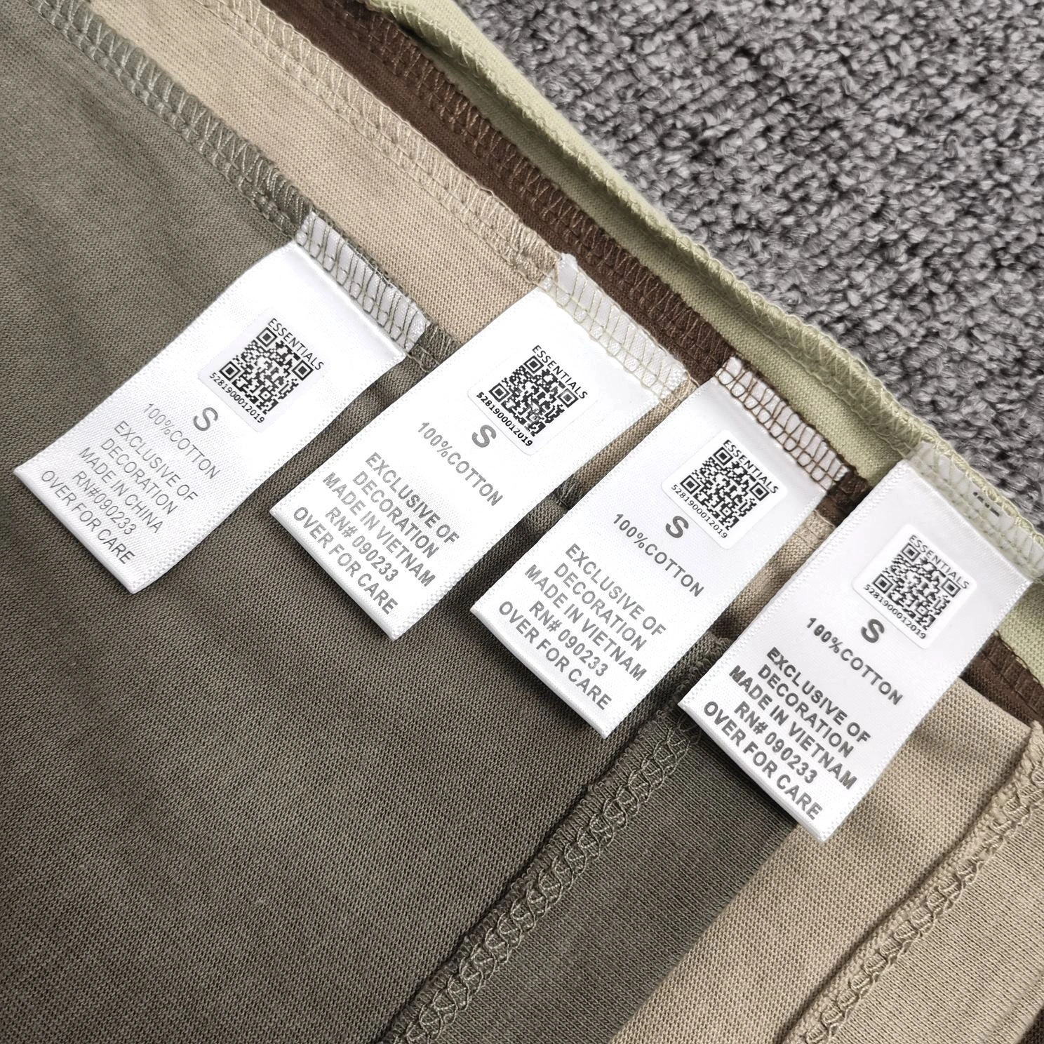 oversized 4Colour item:C-F477E1706-4