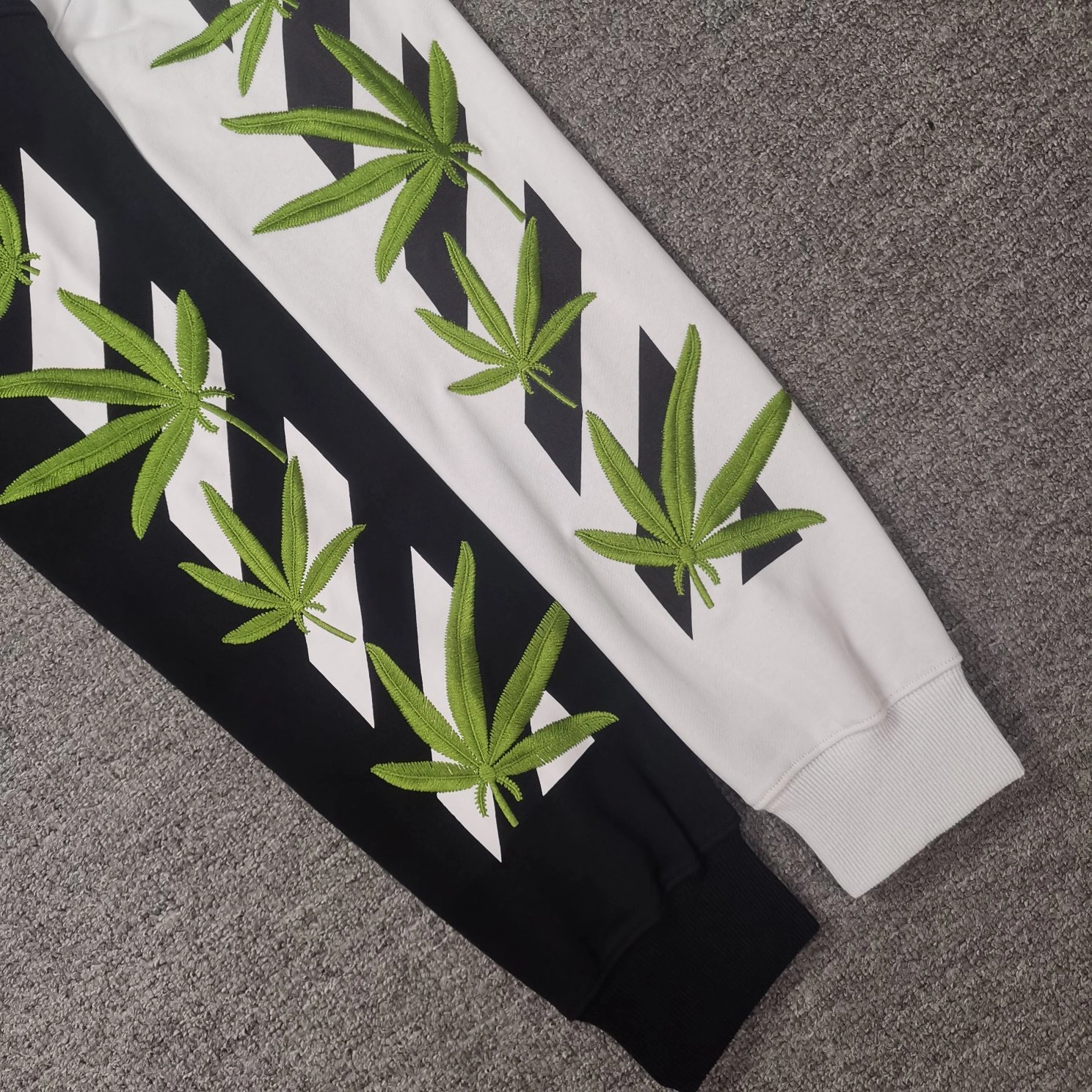 oversized item:C-F477D0822