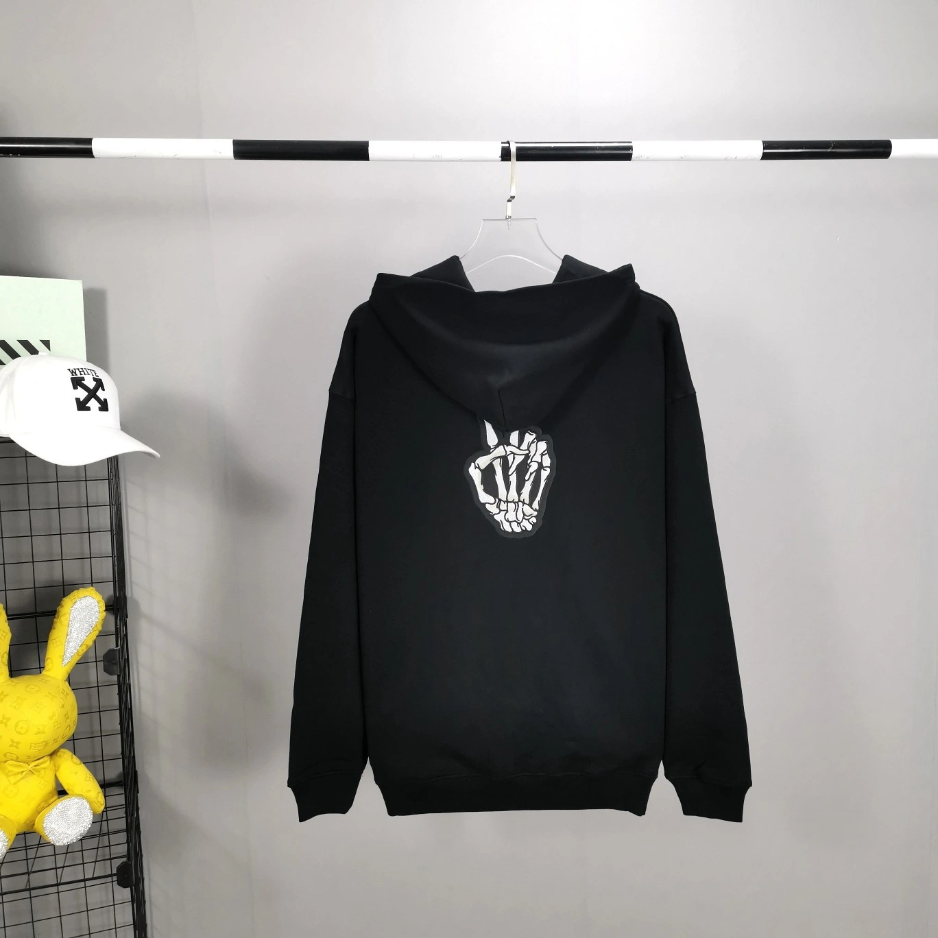 &oversized item:C-F477D0835
