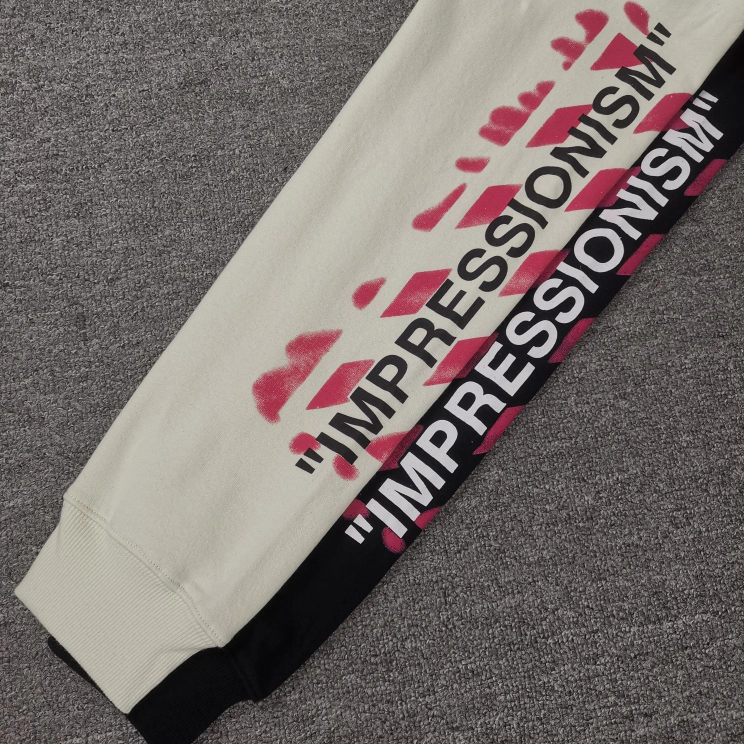 &oversized item:C-F477D0857