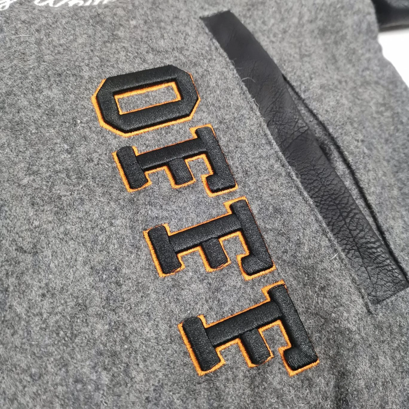 oversized item:C-F477D1002