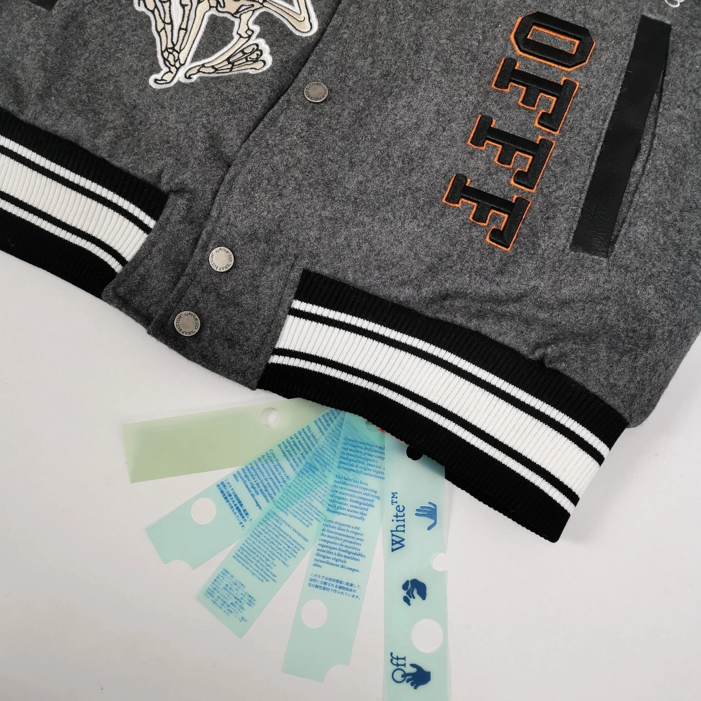 oversized item:C-F477D1002