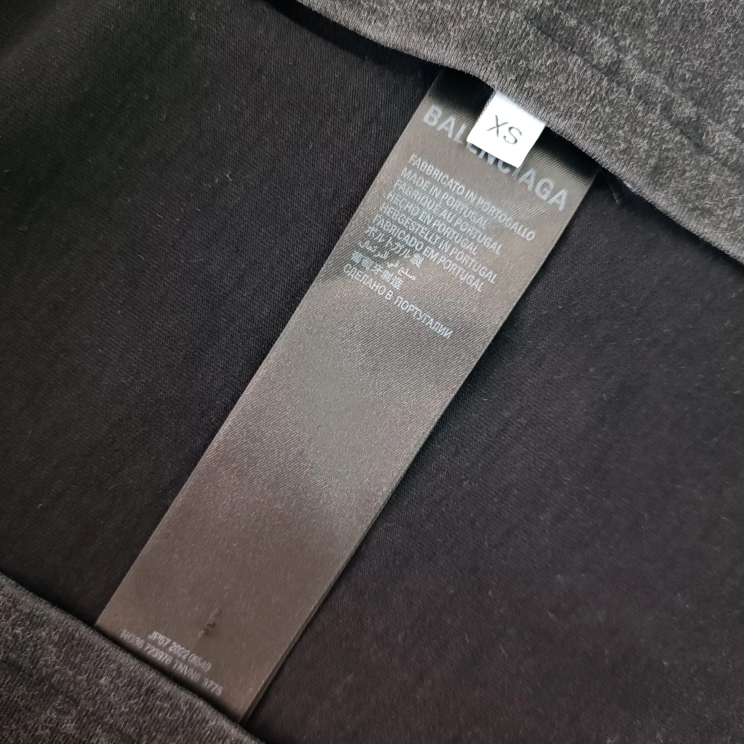 oversized item:C-F477D1018