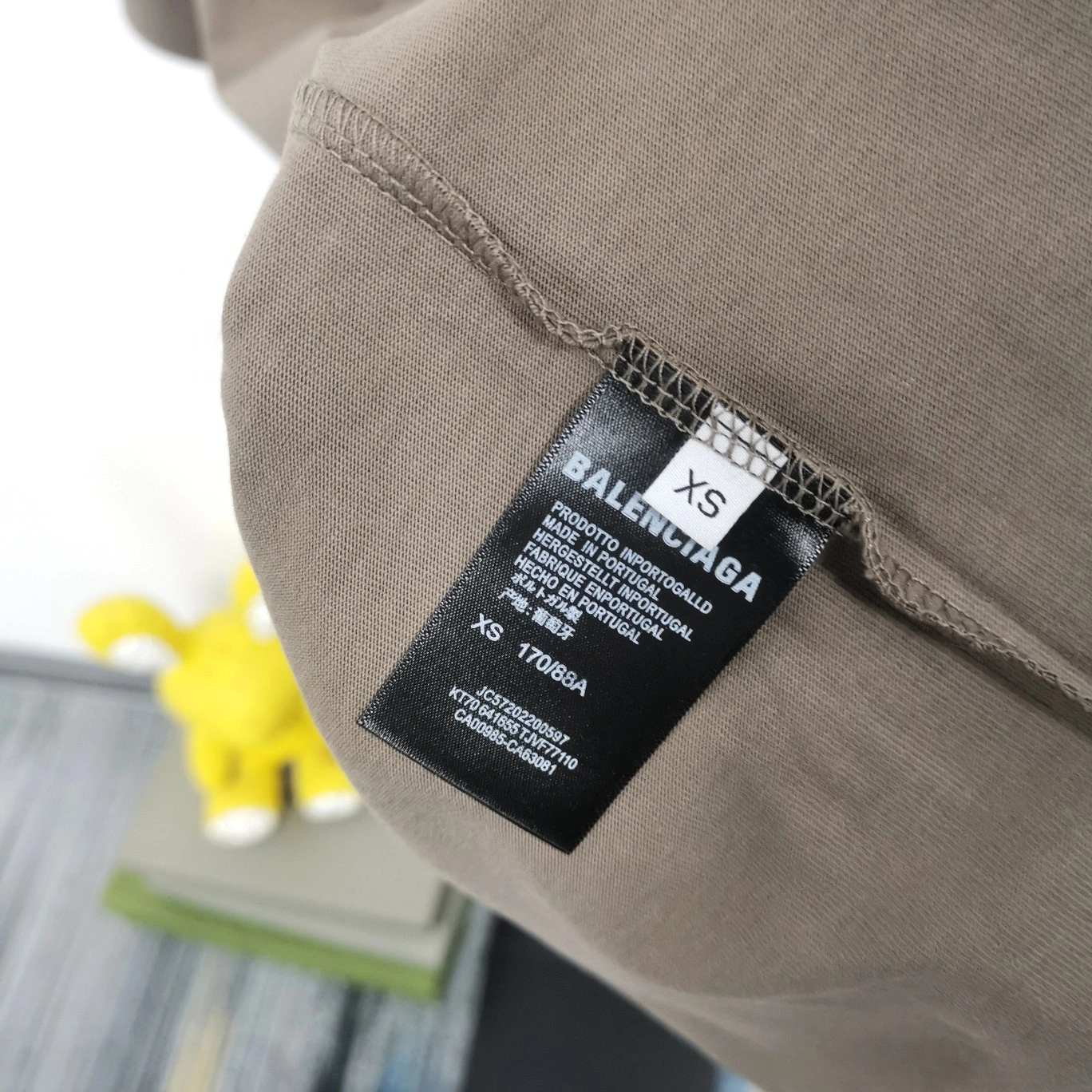 oversized item:C-F477D1024