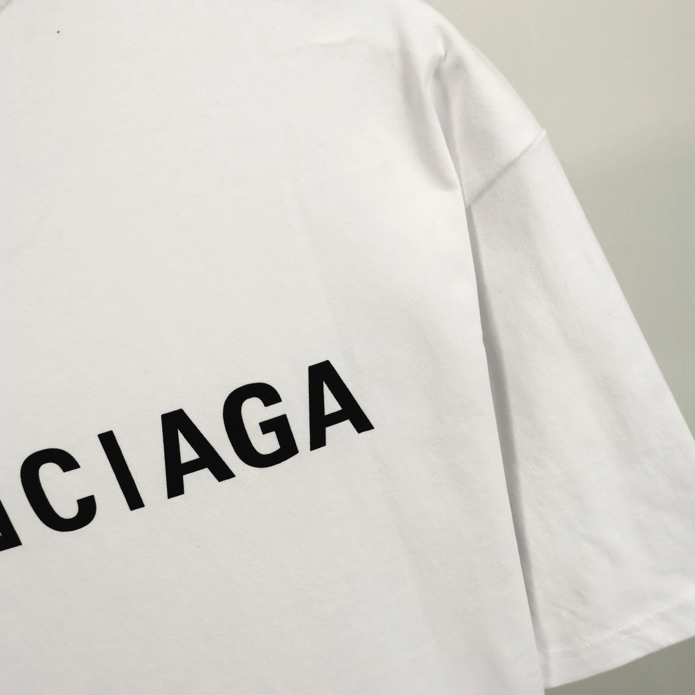 &oversized item:C-F477D1029