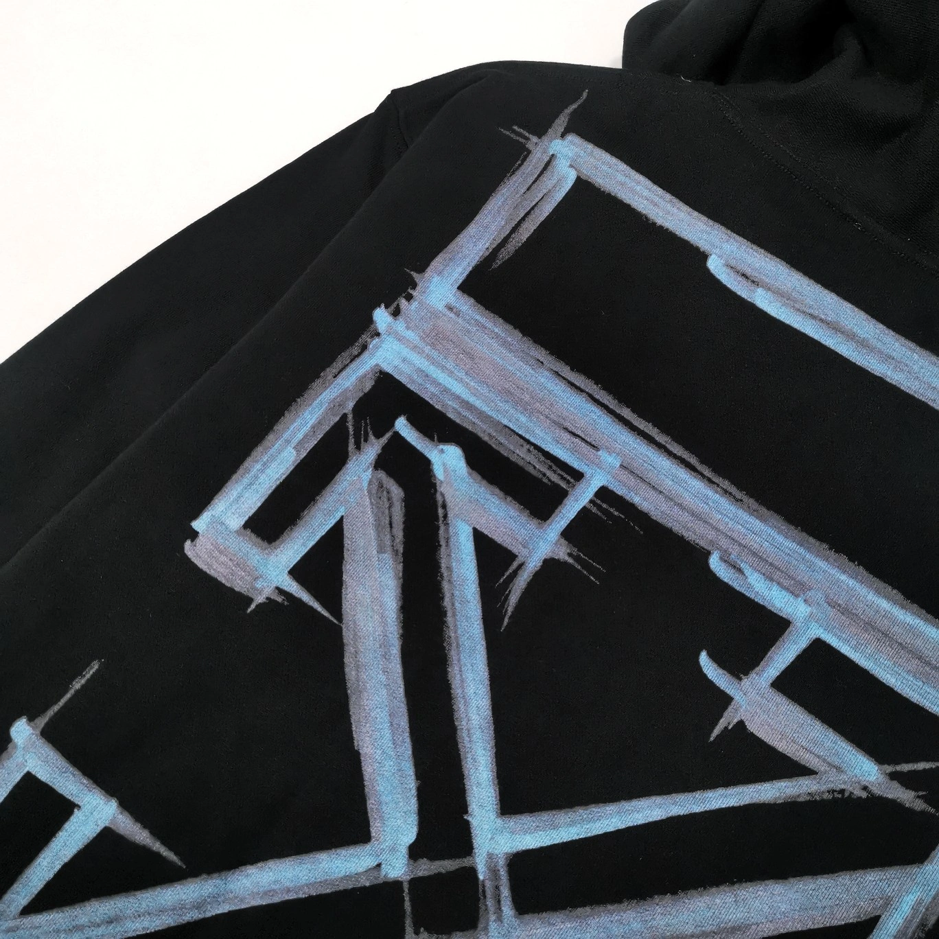 oversized item:C-F477D1057