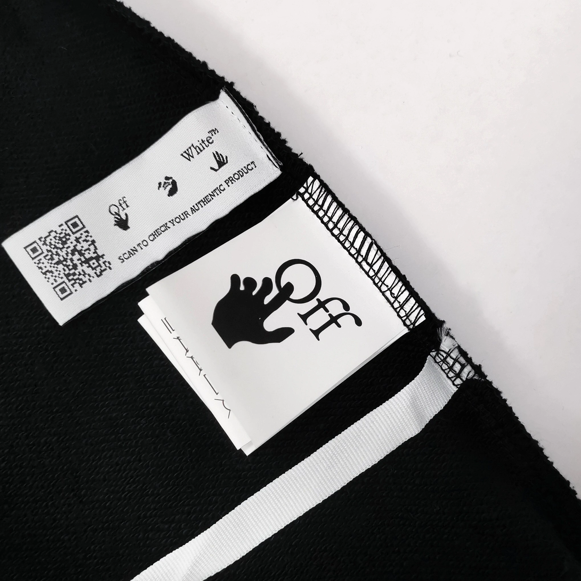 oversized item:C-F477D1057